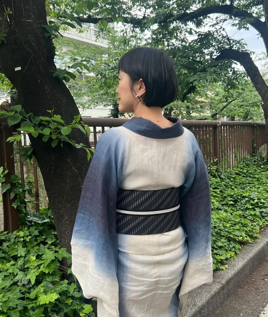 近江縮 生成り〜紺(SLADKY):単衣|麻|綿