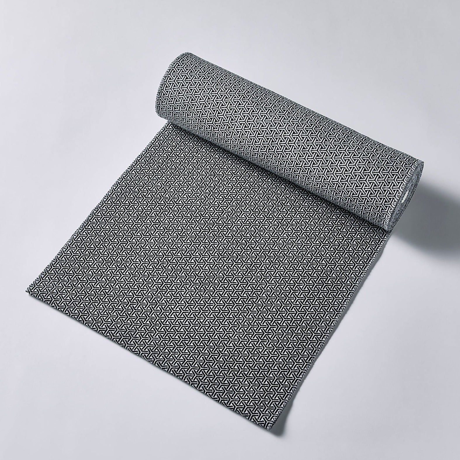 Bishamon tortoise shell monotone: rice weave small pattern | cotton | kimono | single robe