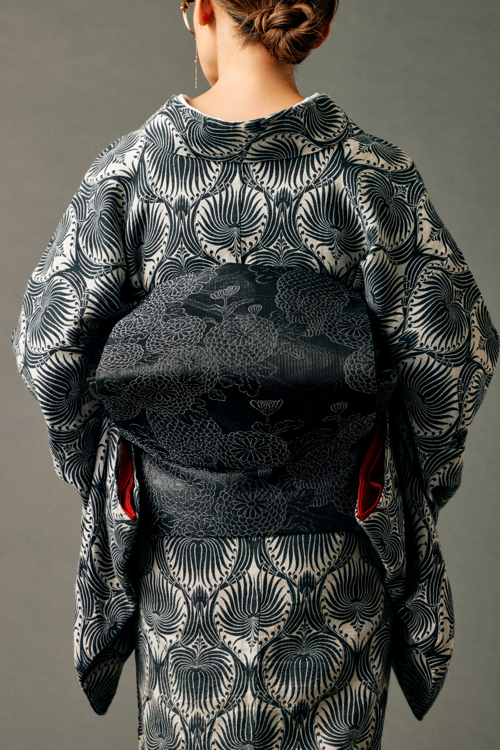 菊華髑髏図 (KAPUKI×西岡ペンシル × 誉田屋源兵衛) :袋帯|京袋帯(仕立て代込み)