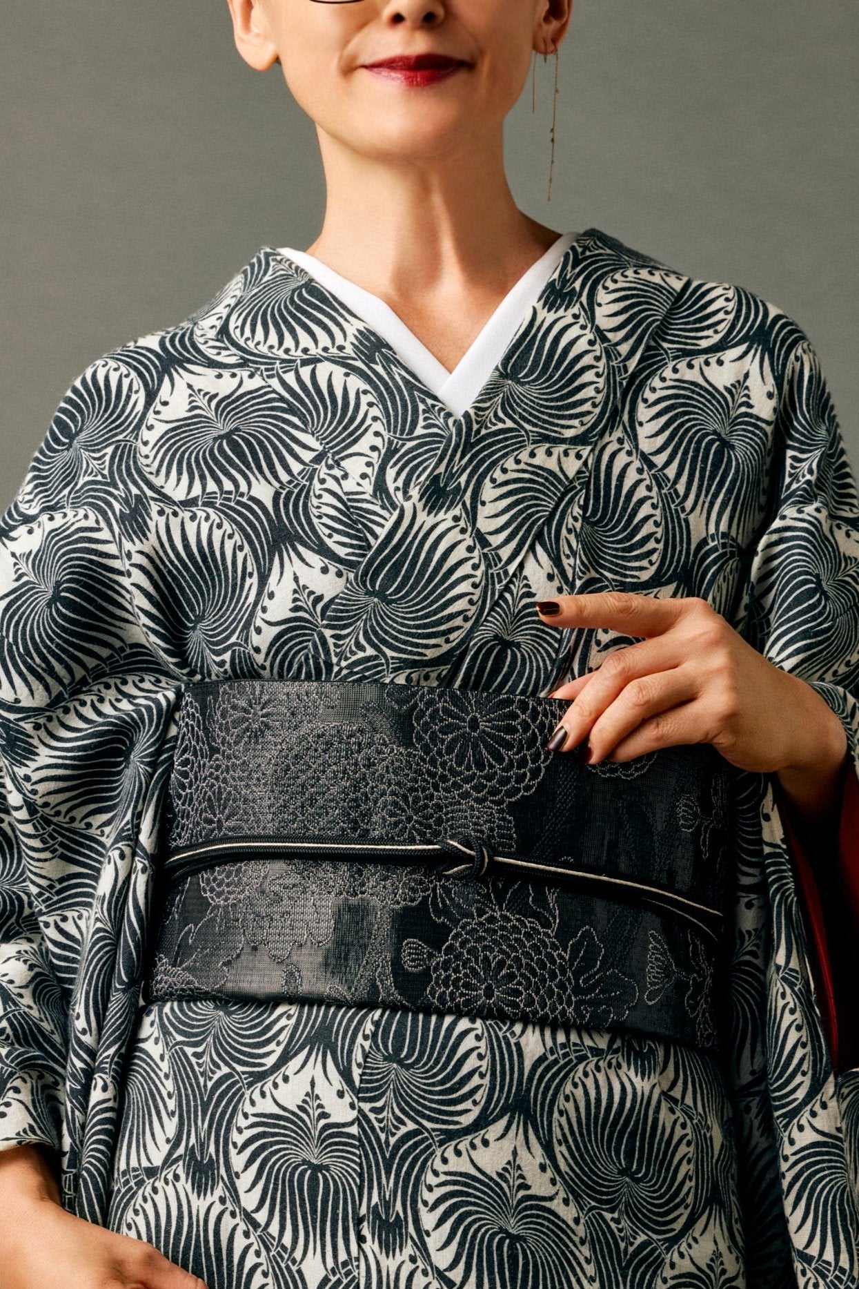 菊華髑髏図 (KAPUKI×西岡ペンシル × 誉田屋源兵衛) :京袋帯|正絹