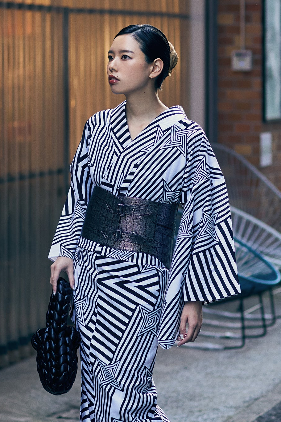 バッグ|Metallic woven bag|ブラック|burself