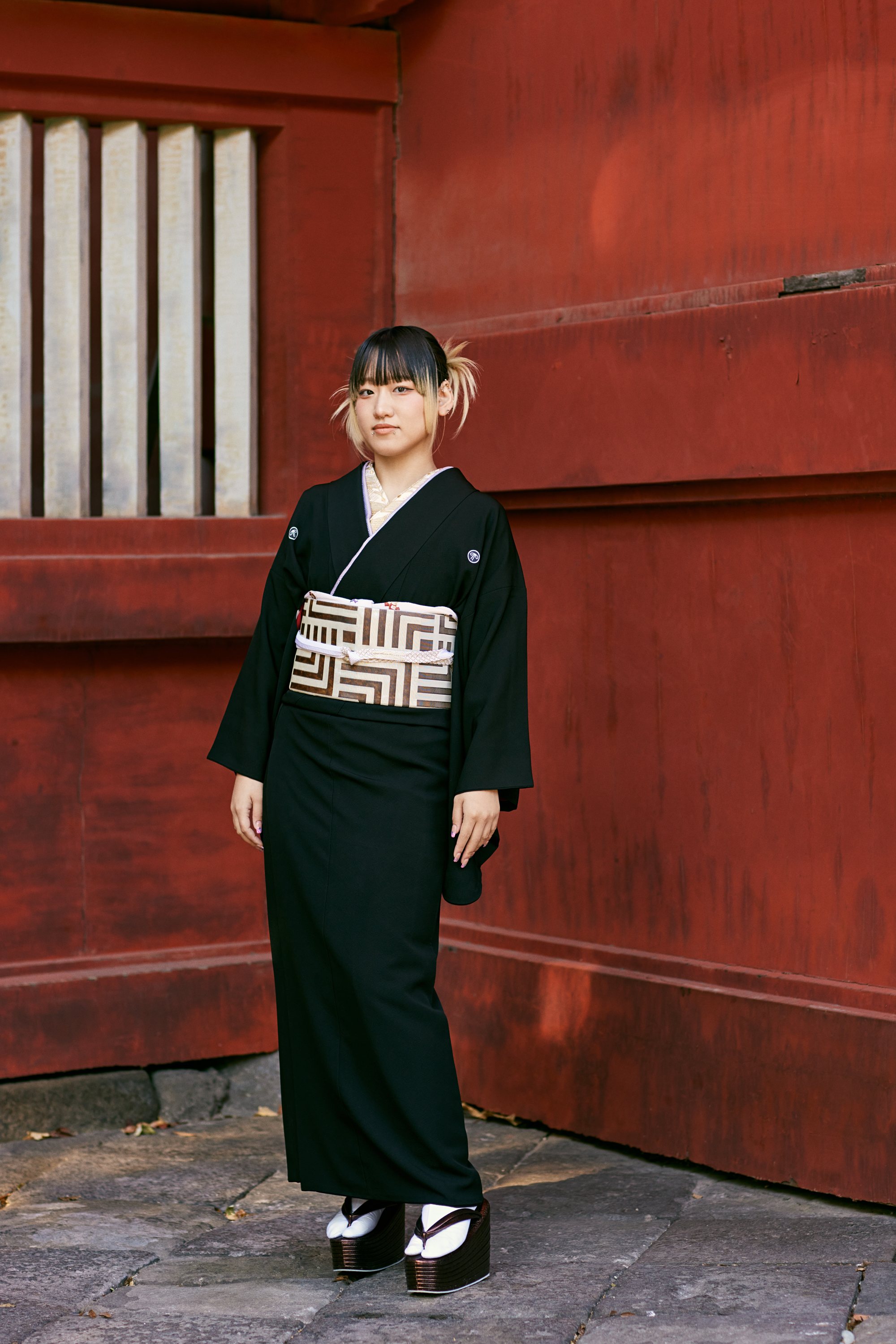 黒紋付 縮緬(五つ紋・胴裏・お仕立て代込み|ガード加工済み)