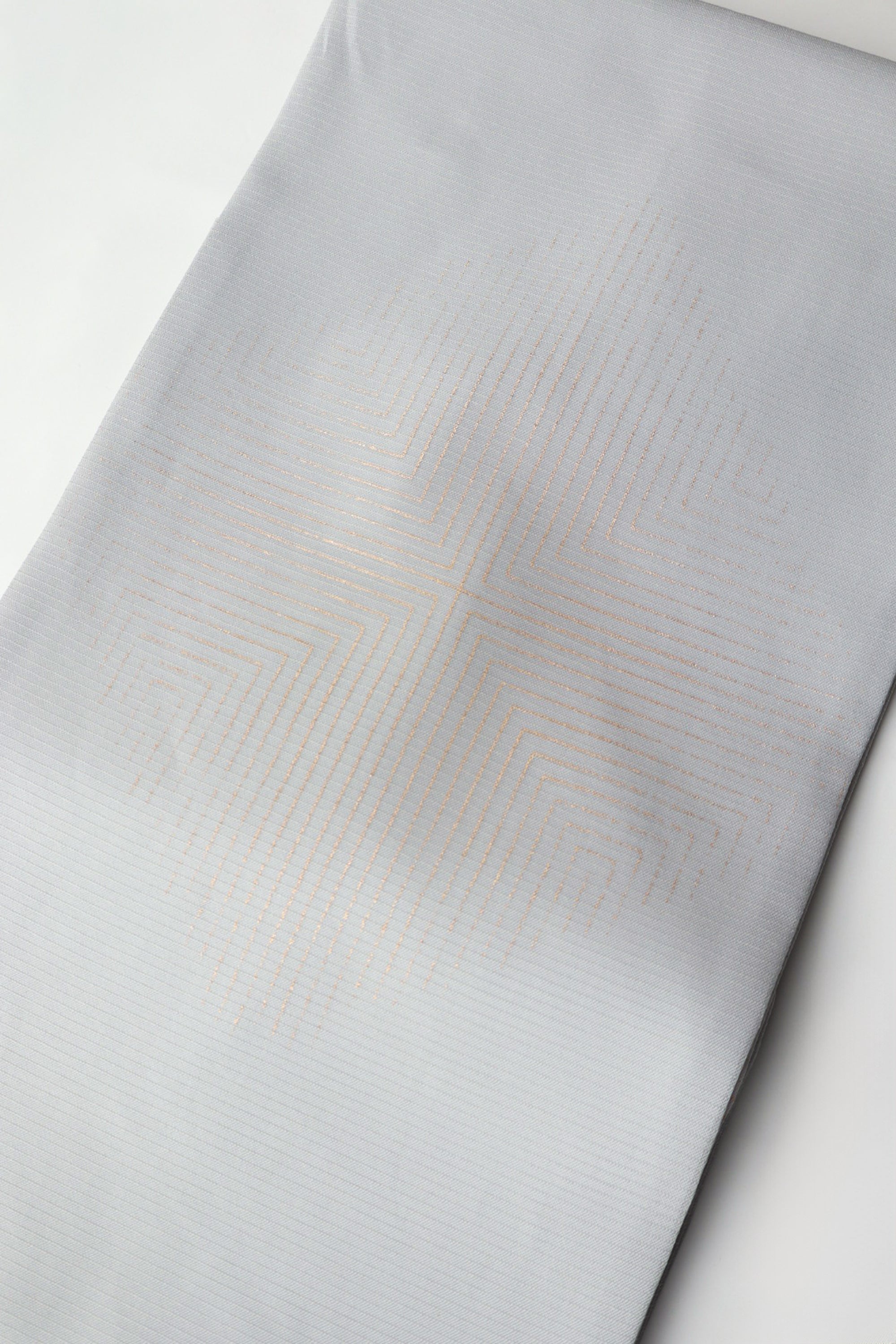 Diamond foil, rat/gold (Komutaya Genbei): Nagoya obi | 9 inches | Silk