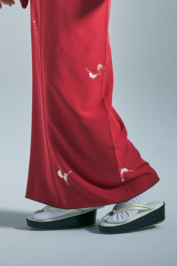 Made to Order] Silk Zori with Red Sole and White Crocodile (Japanese