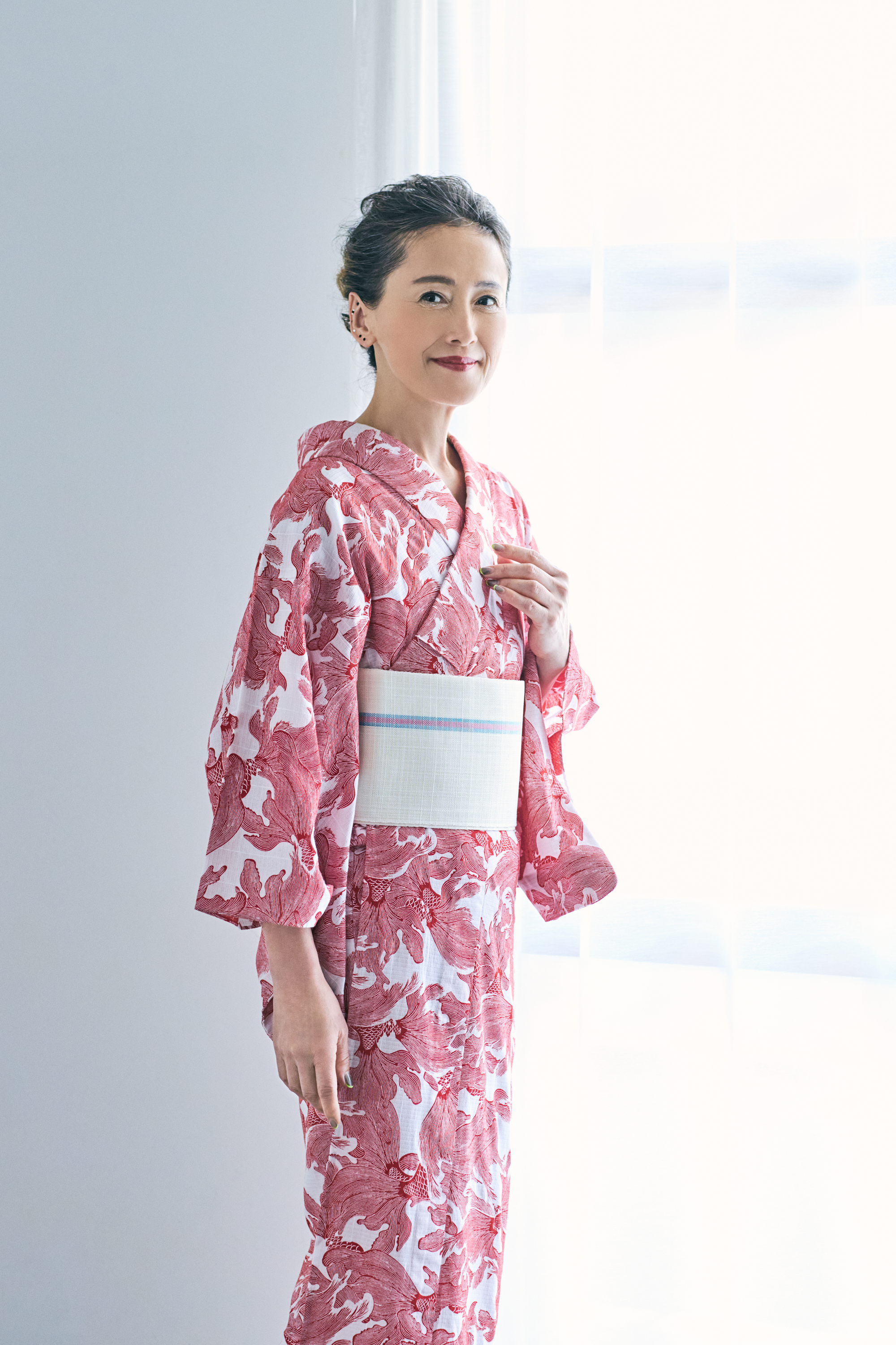 新品 三松浴衣「花金魚」 かわいい浴衣 【公式通販】 新品 三松浴衣「花金魚」 かわいい浴衣 【公式通販】