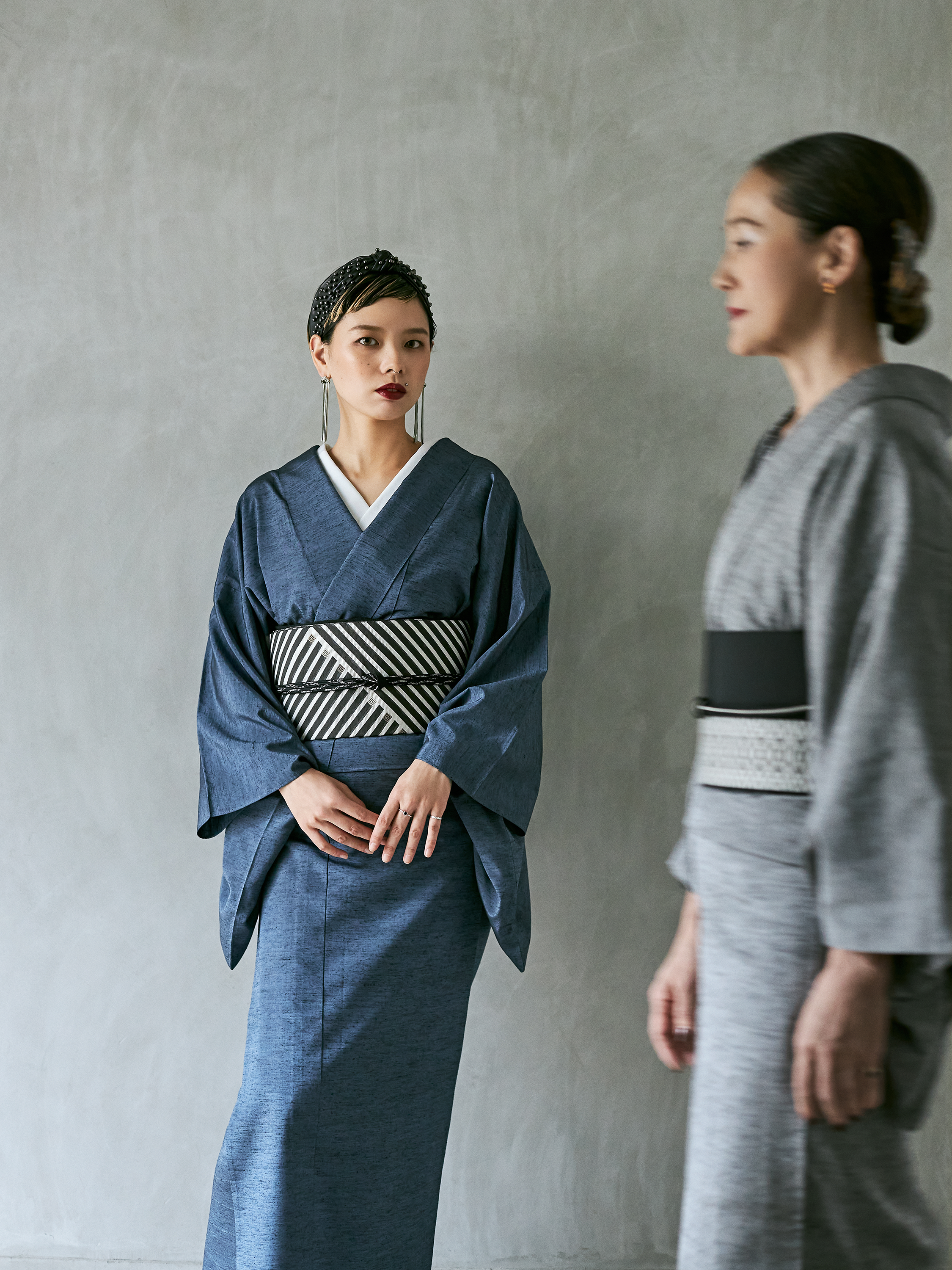 Juyo Tsumugi Hibiki Gray: Yonezawa weave | Pure silk | Single layer | Lined