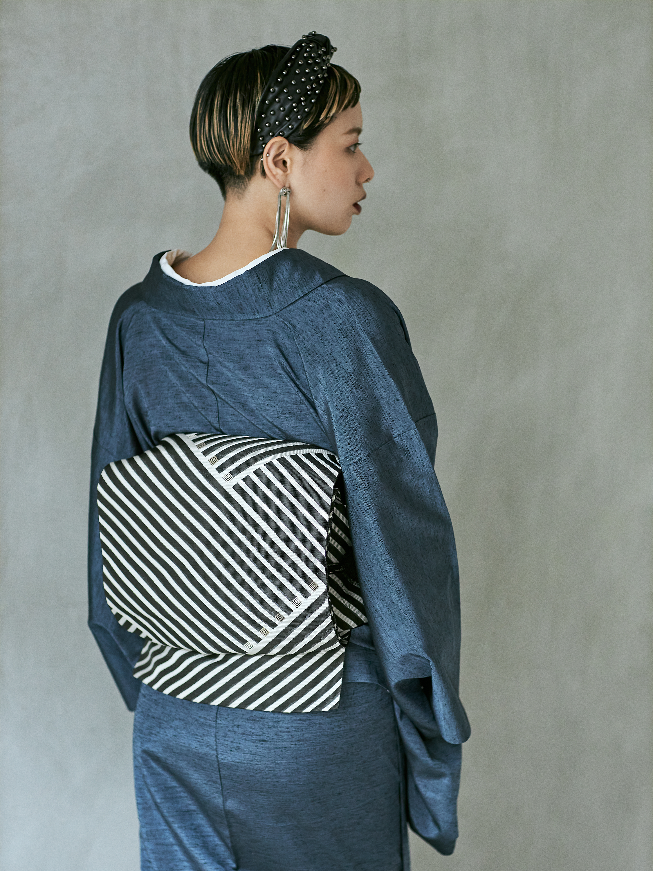 Juyo Tsumugi Hibiki Blue: Yonezawa weave | Pure silk | Single layer | Double layer