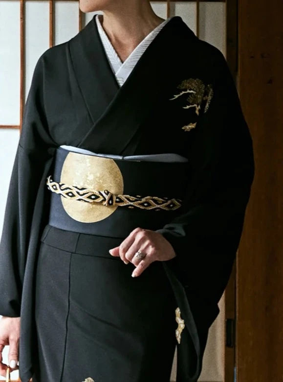 Karagumi diamond pattern black and gold: obijime