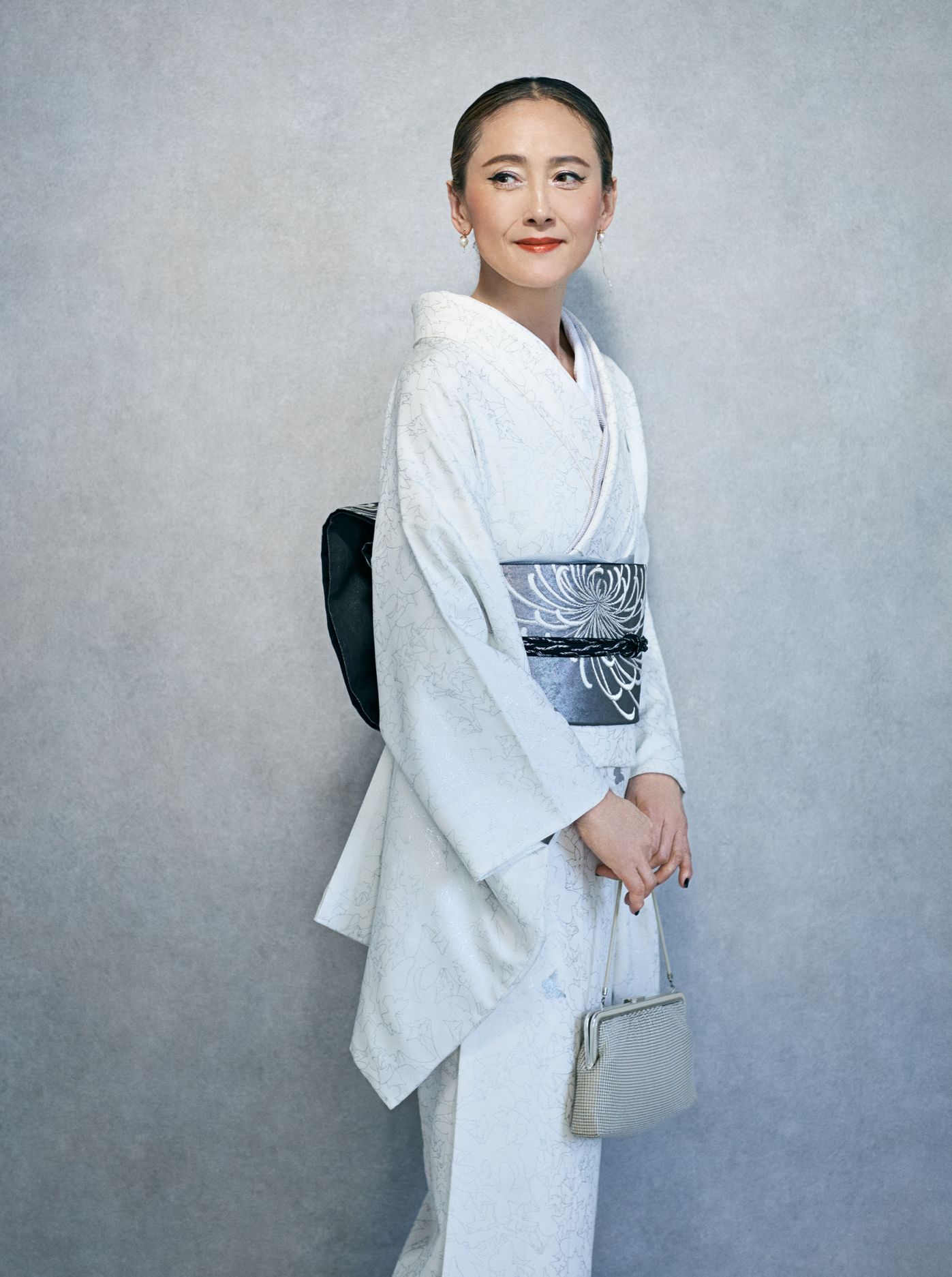 Komon Butterfly Dance White (Komutaya Genbei): Kimono | Pure Silk | Silver Leaf | Lined (Tailoring included)