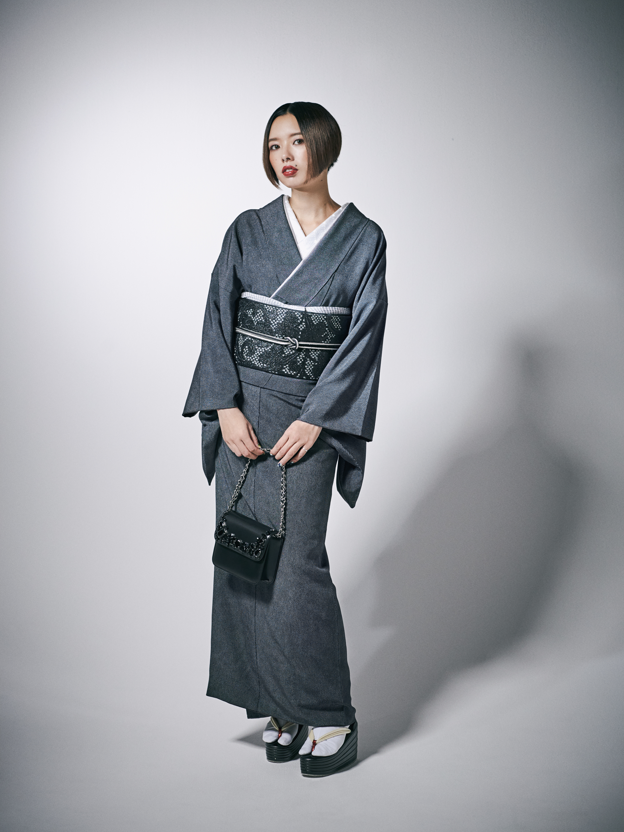 着物|江戸小紋|フランス縞 白黒|石塚染工|錐彫| 着物|江戸小紋|フランス縞 白黒|石塚染工|錐彫|