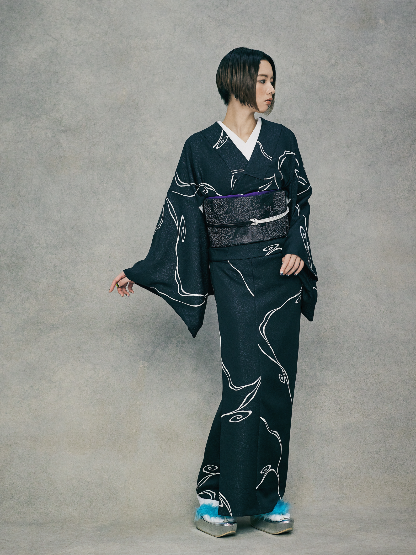 Kitayama Yurugi Black and Silver (Erihide): Belt tie | Reversible