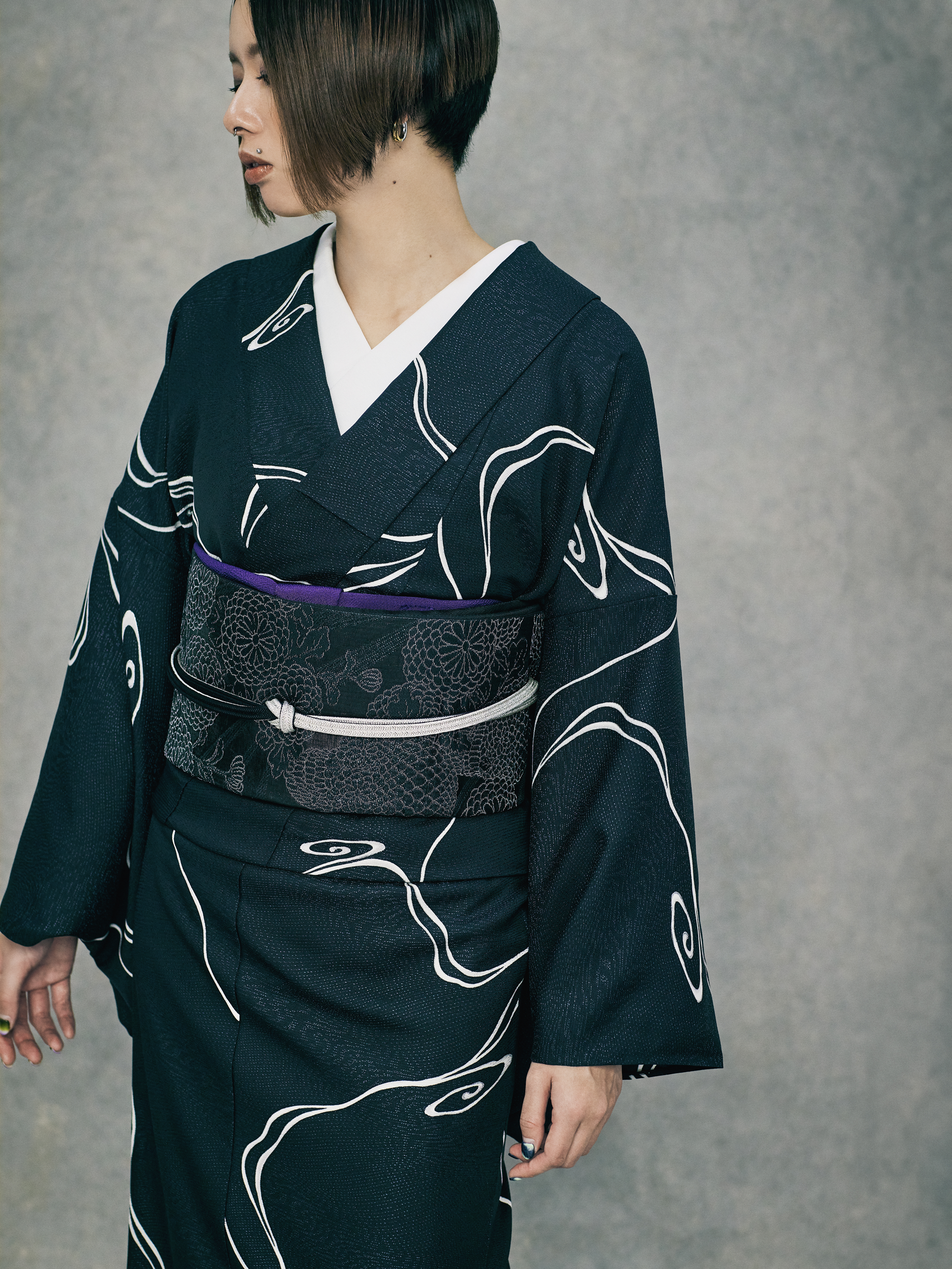 菊華髑髏図 (KAPUKI×西岡ペンシル × 誉田屋源兵衛) :袋帯|京袋帯(仕立て代込み)