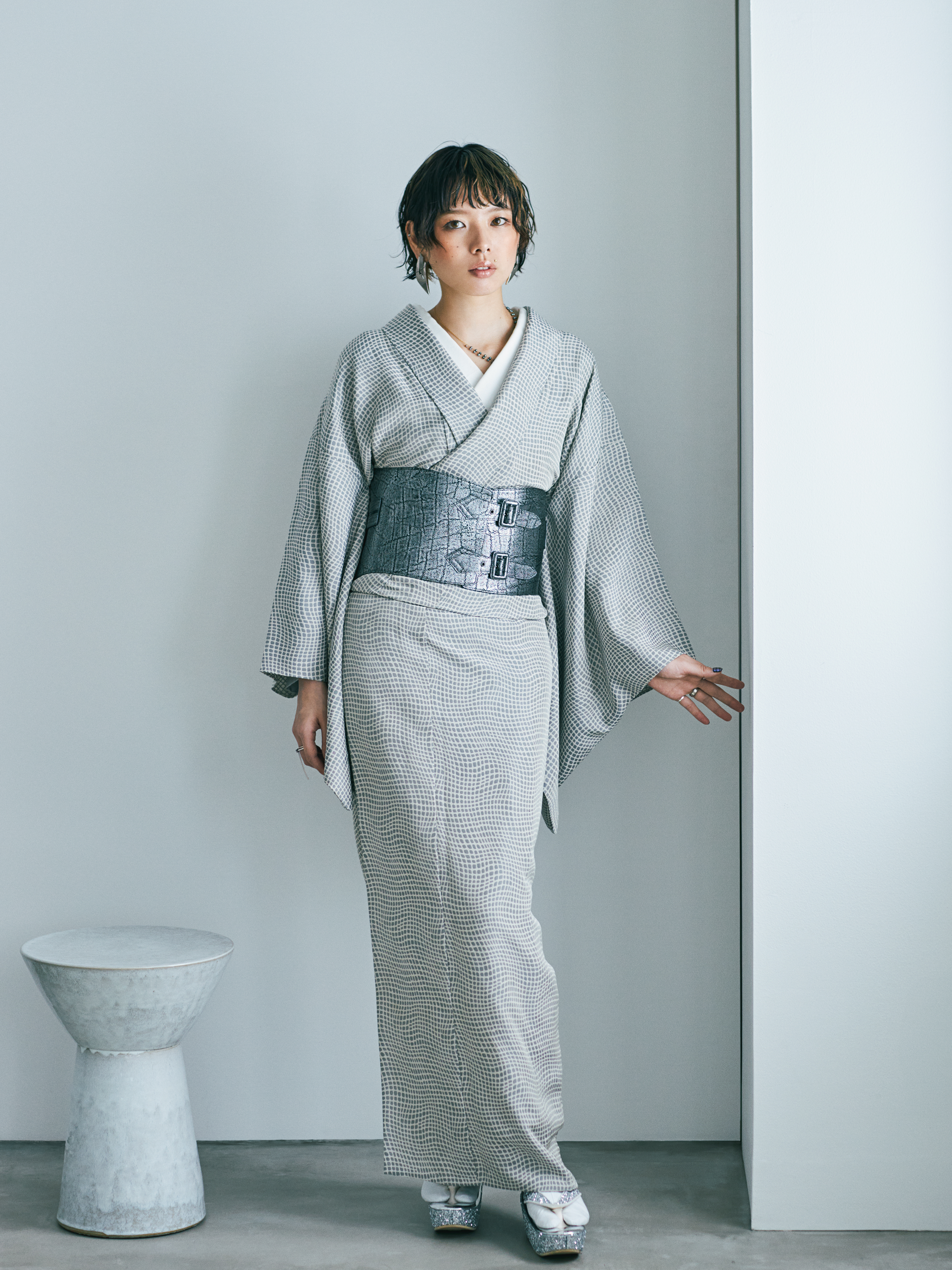 【受注生産】 草履|KODORI グリッターシルバー|祇園ない藤