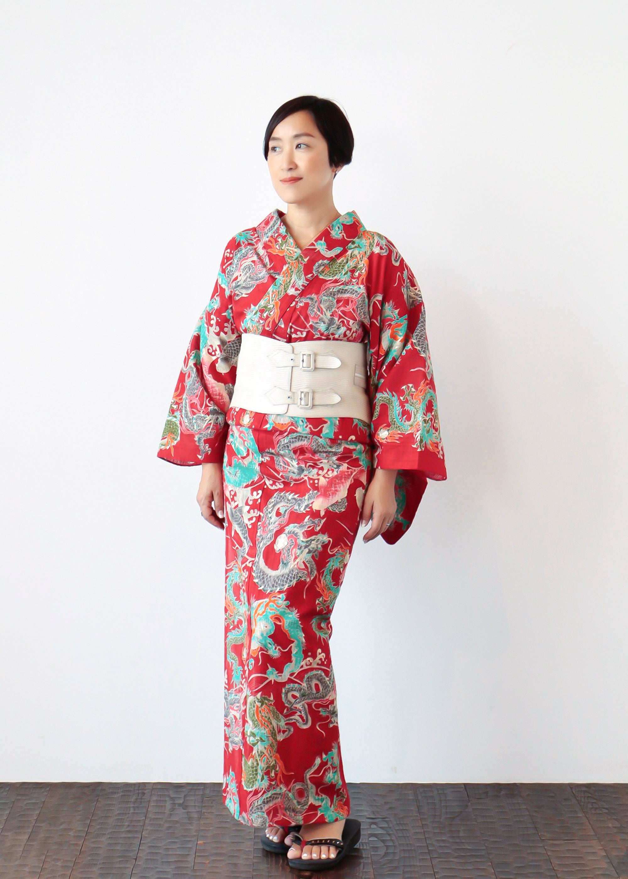 Dragon Dance Emperor Red (Komidaya Genbei): Yukata