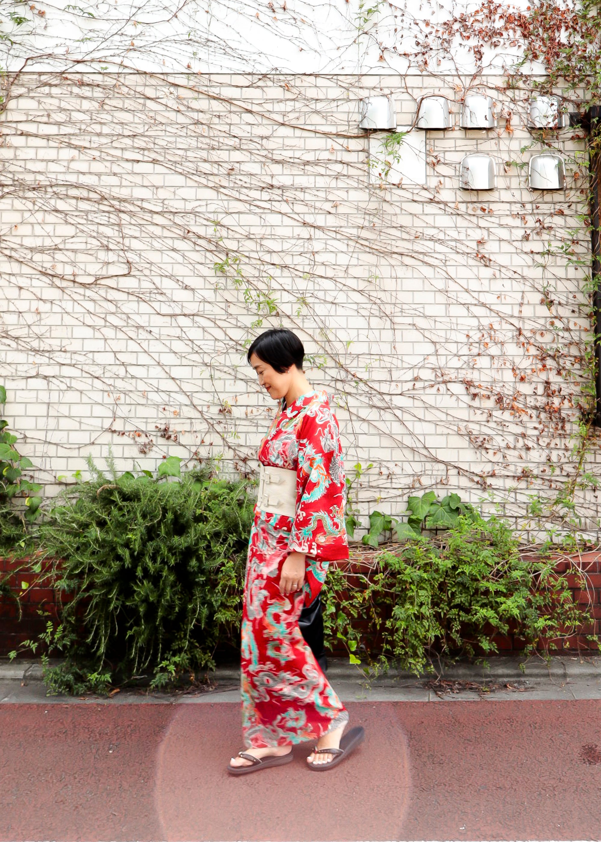 Dragon Dance Emperor Red (Komidaya Genbei): Yukata