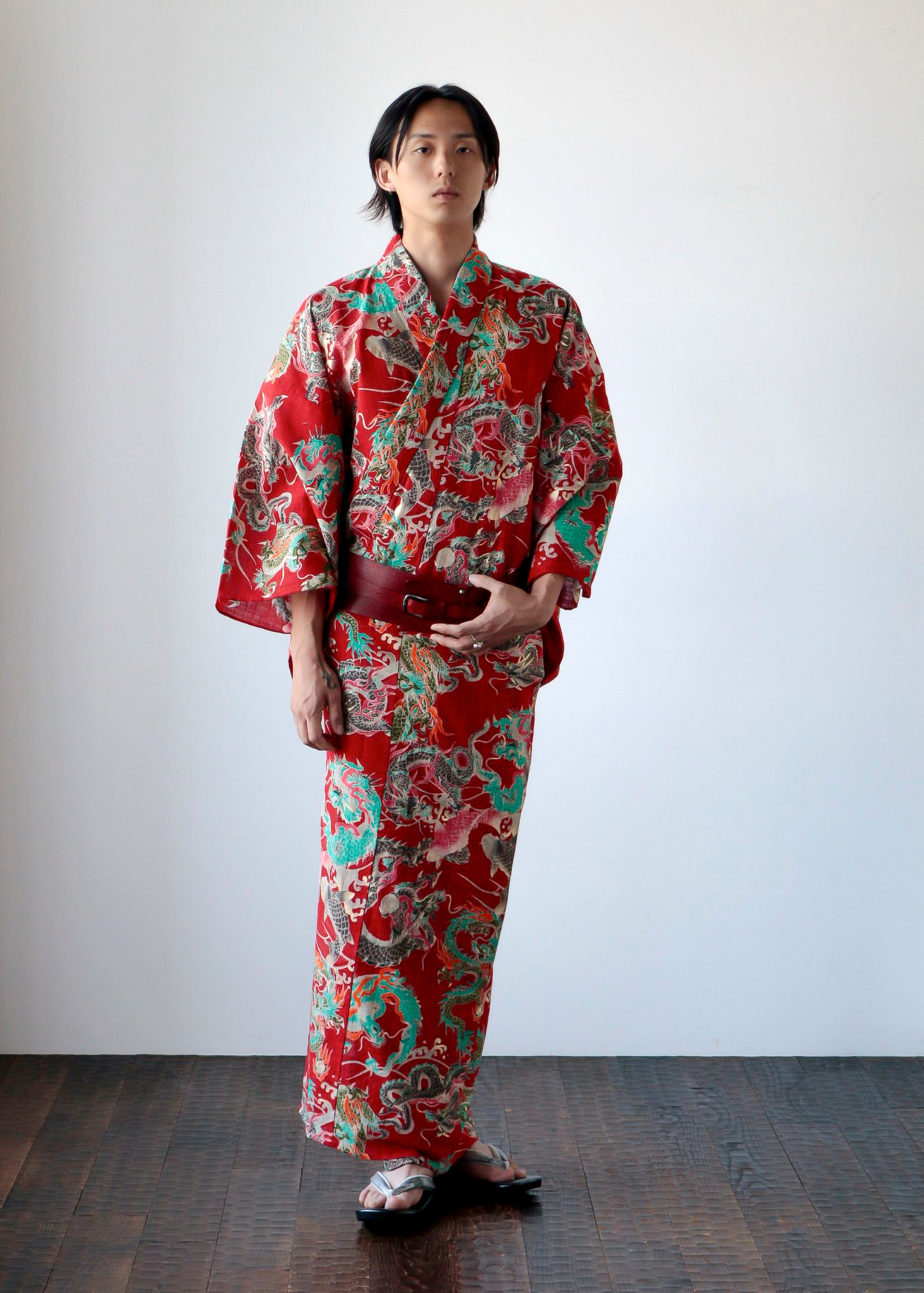 Dragon Dance Emperor Red (Komidaya Genbei): Yukata