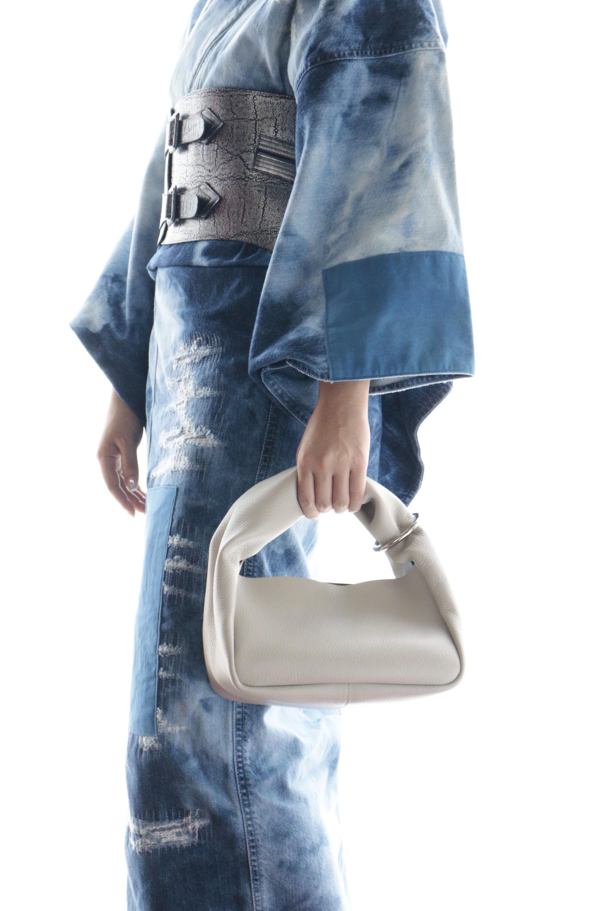 CUBE RING MUFF PEARL GRAY ペールグレー (MARROW マロー):バッグ
