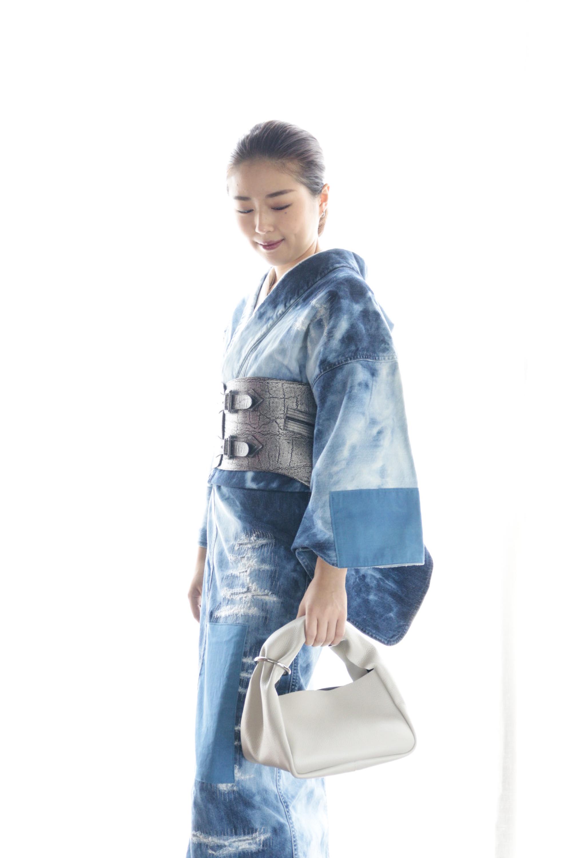 CUBE RING MUFF PEARL GRAY ペールグレー (MARROW マロー):バッグ