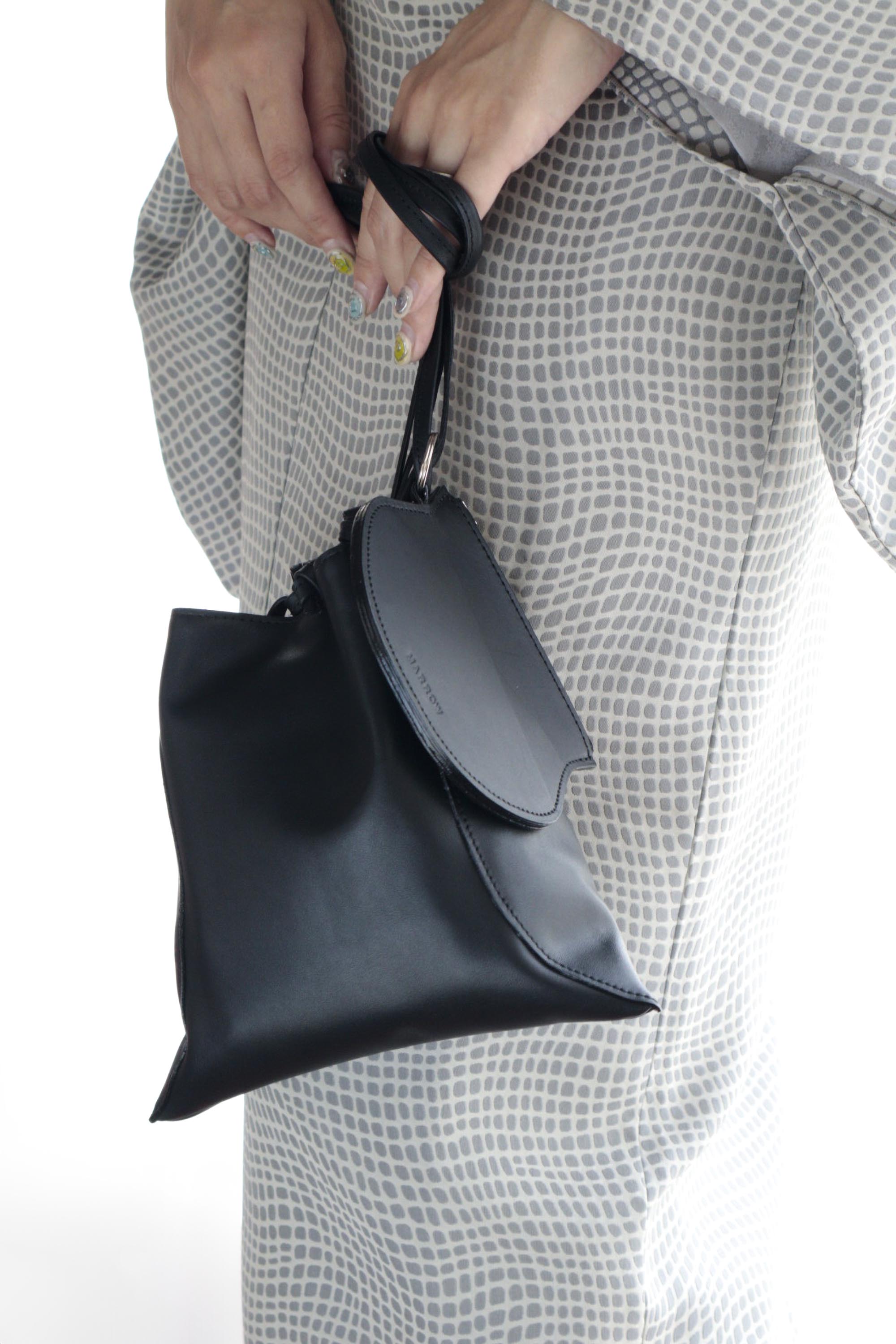 NAPA LEATHER PILLOW PEARL BLACK パールブラック(MARROW マロー):バッグ