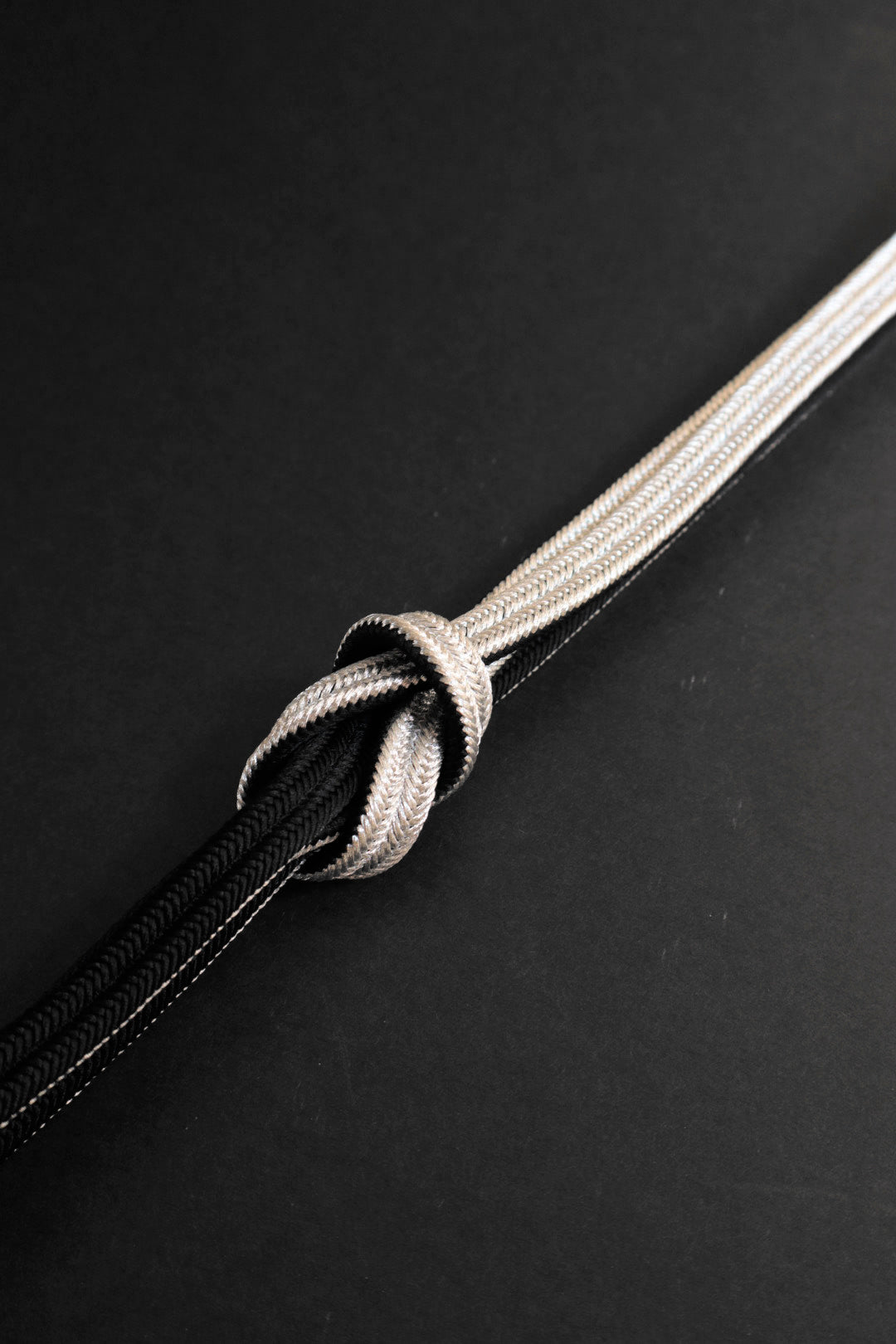 Kitayama Yurugi Black and Silver (Erihide): Belt tie | Reversible