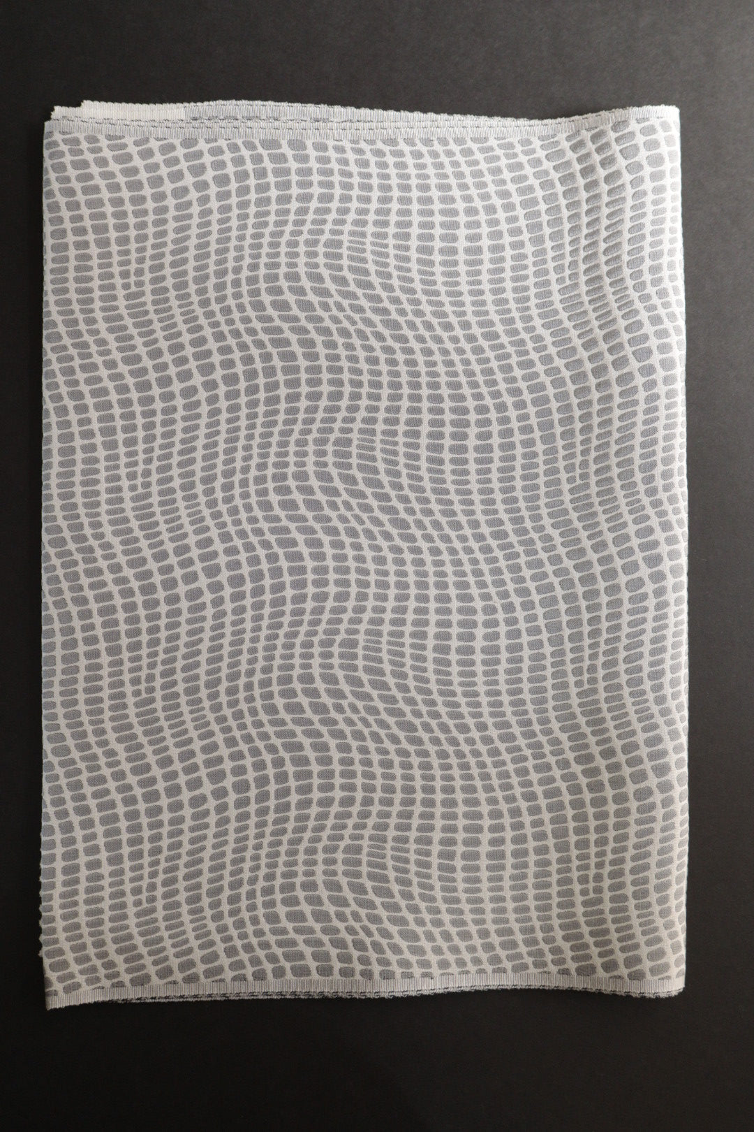 Obiage (puffed crocodile pattern) Gray