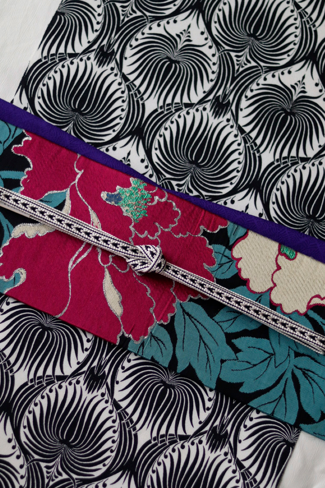 名古屋帯|黒地 牡丹柄 織|Wing|アンティーク