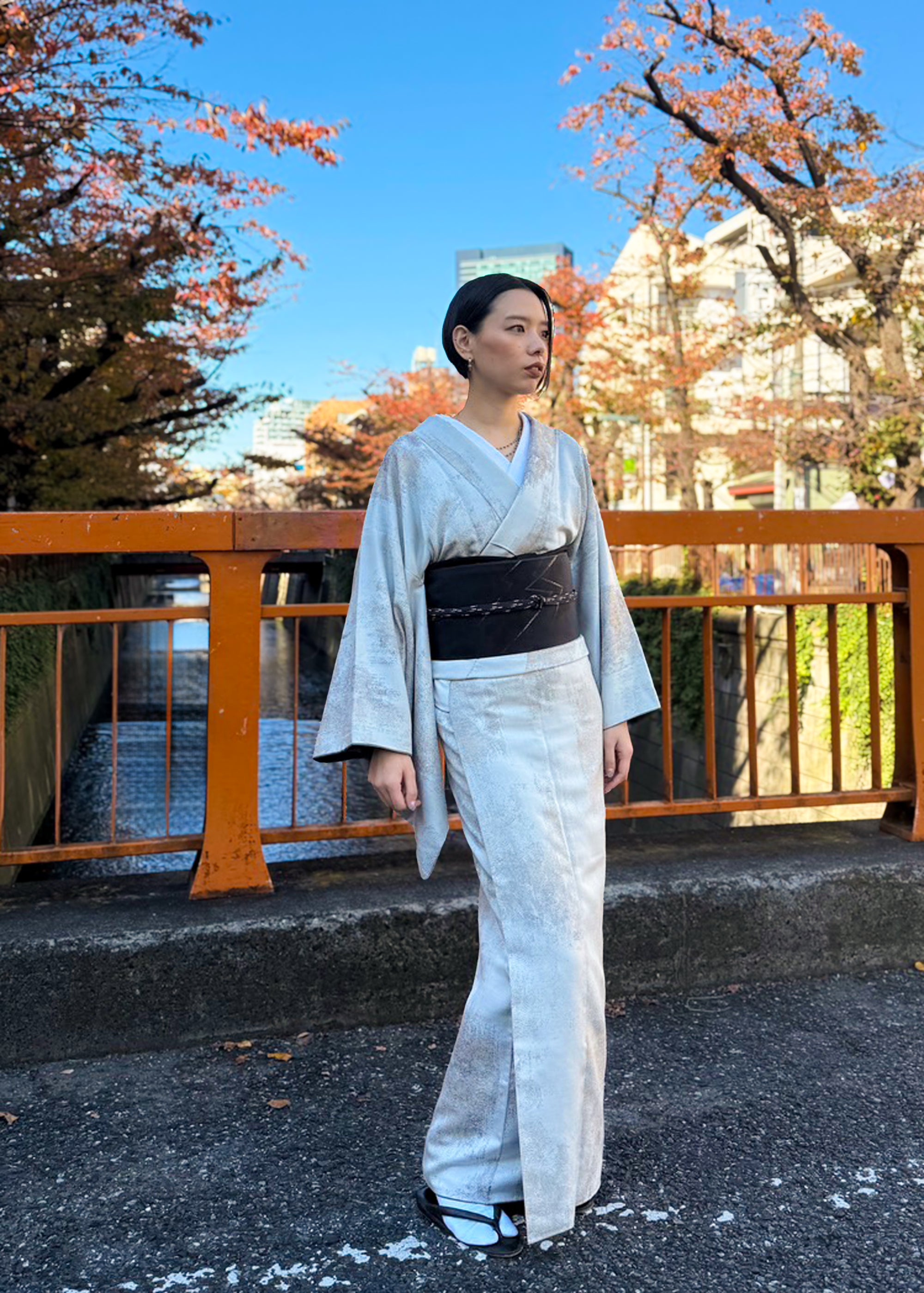 着物|お召し|二人静 超絶渦巻暈し ベージュ|誉田屋源兵衛|麻世妙|絹