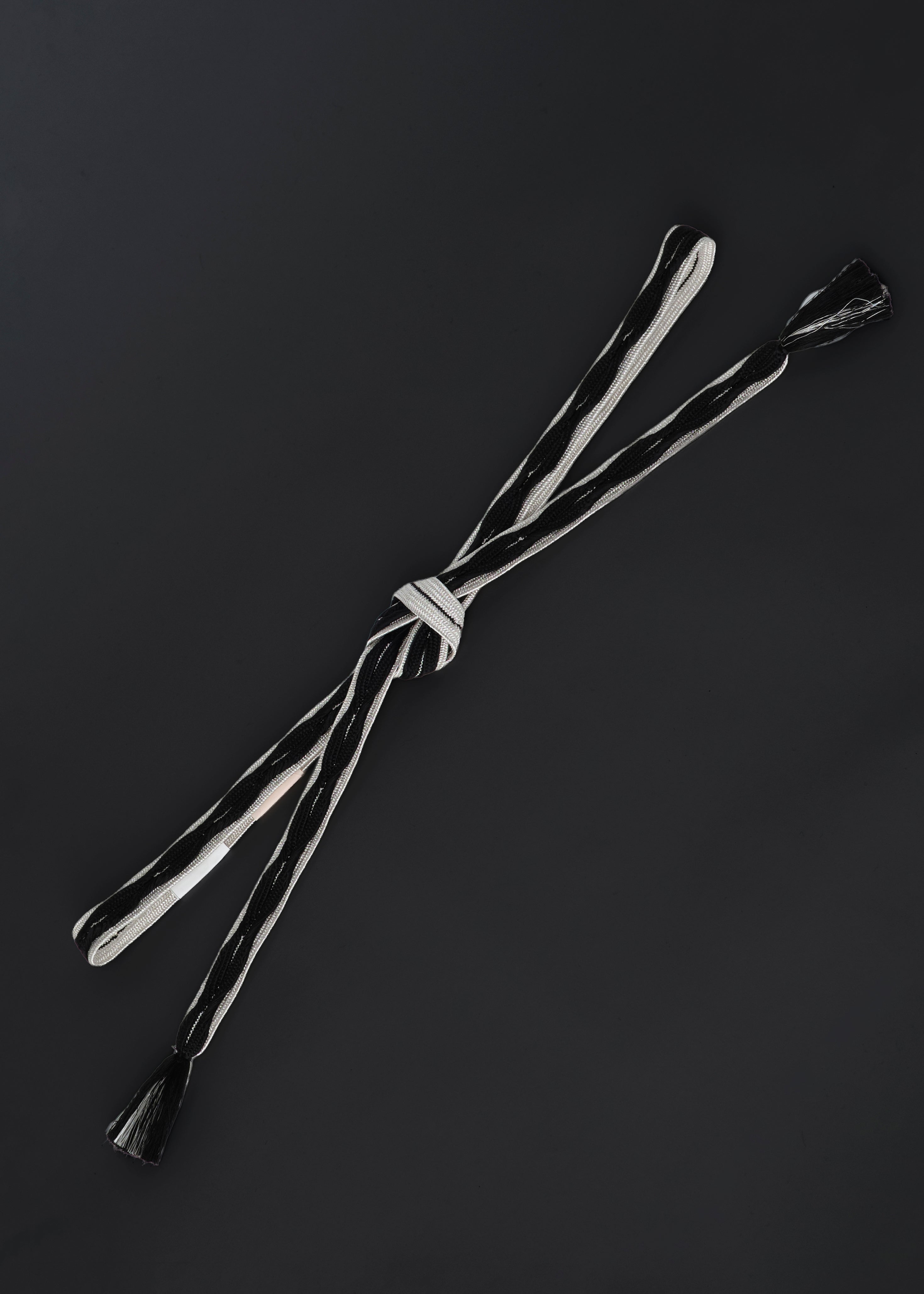 Floating leaf black and silver (KAPUKI special order): obi-jime