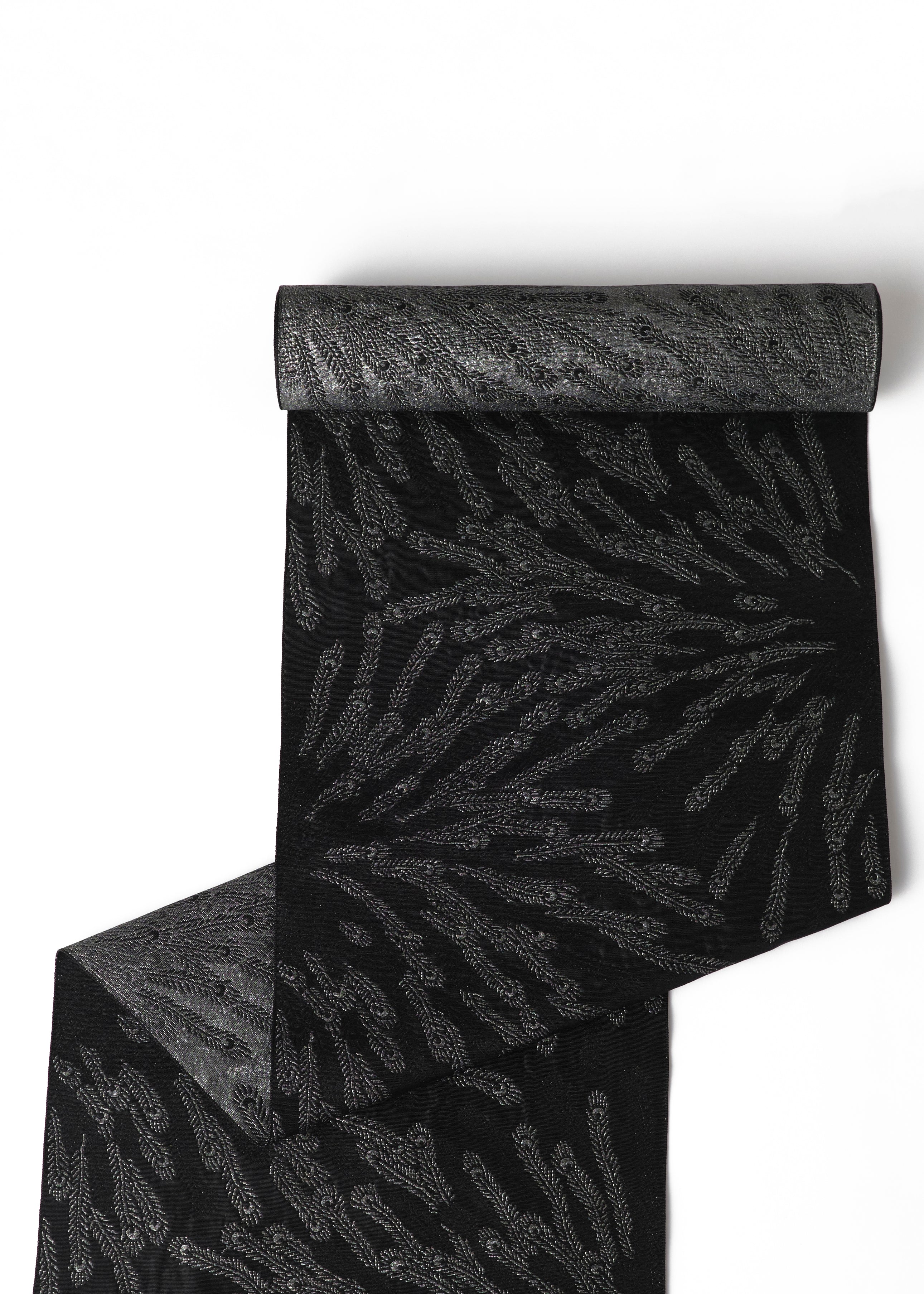 Peacock feathers, black and silver (KAPUKI original): Heko obi (belt) | Pure silk