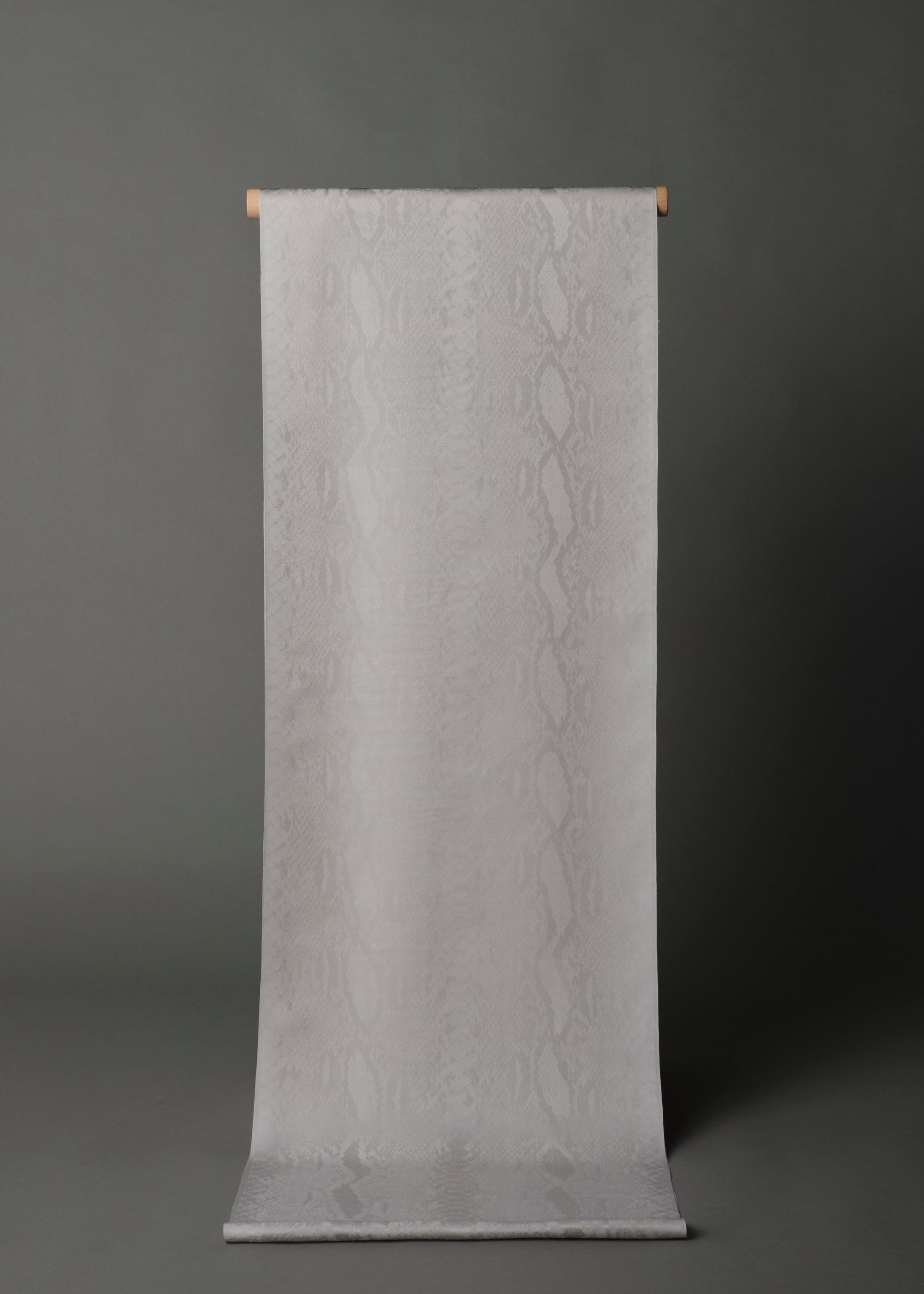 Python pattern, grey: washable undergarment | pure silk