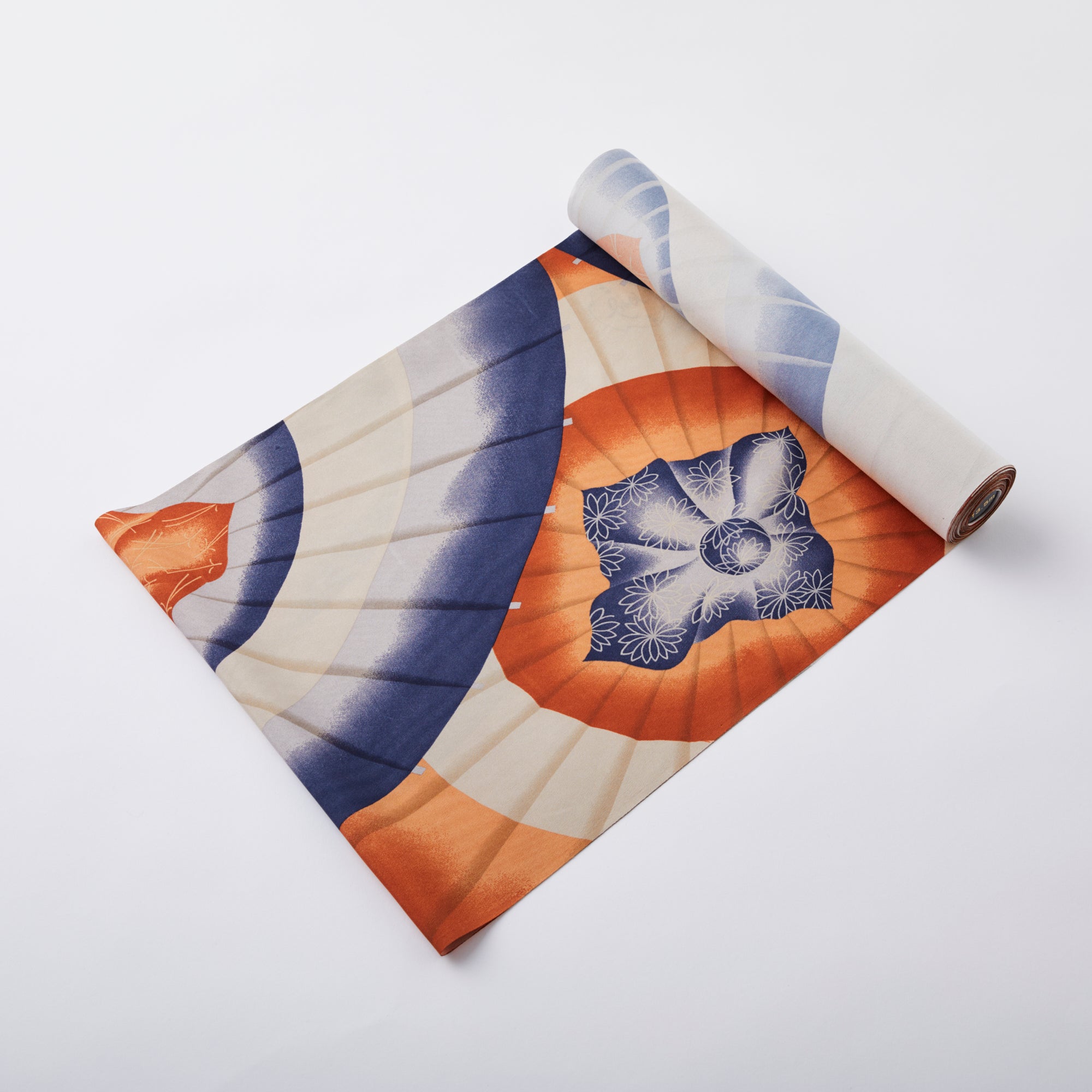 Nagusa undergarment Okashige “Crane”