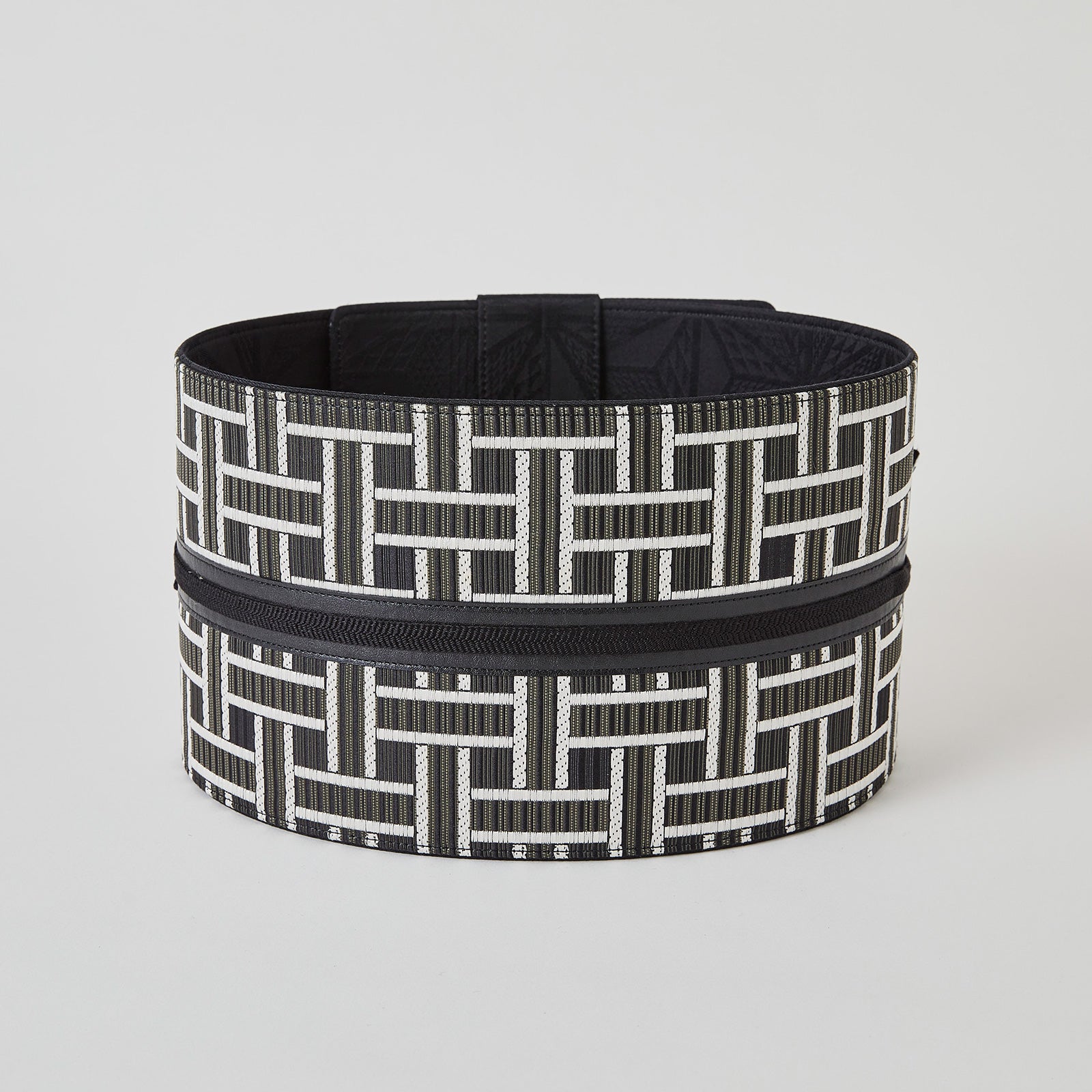 Black basket weave: Obi belt | Hakata weave | Pure silk