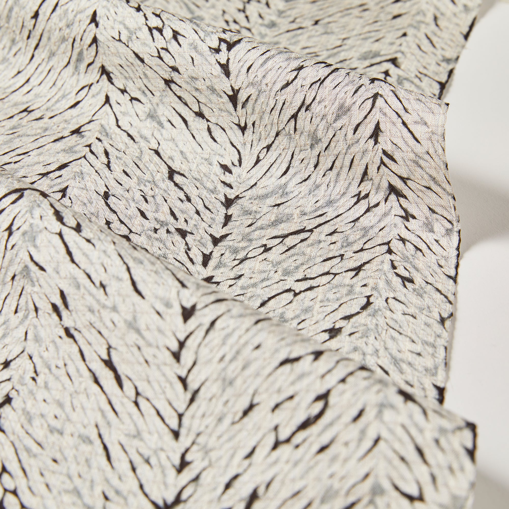 着物｜縫メ桧垣 大島紬｜藤井絞り　