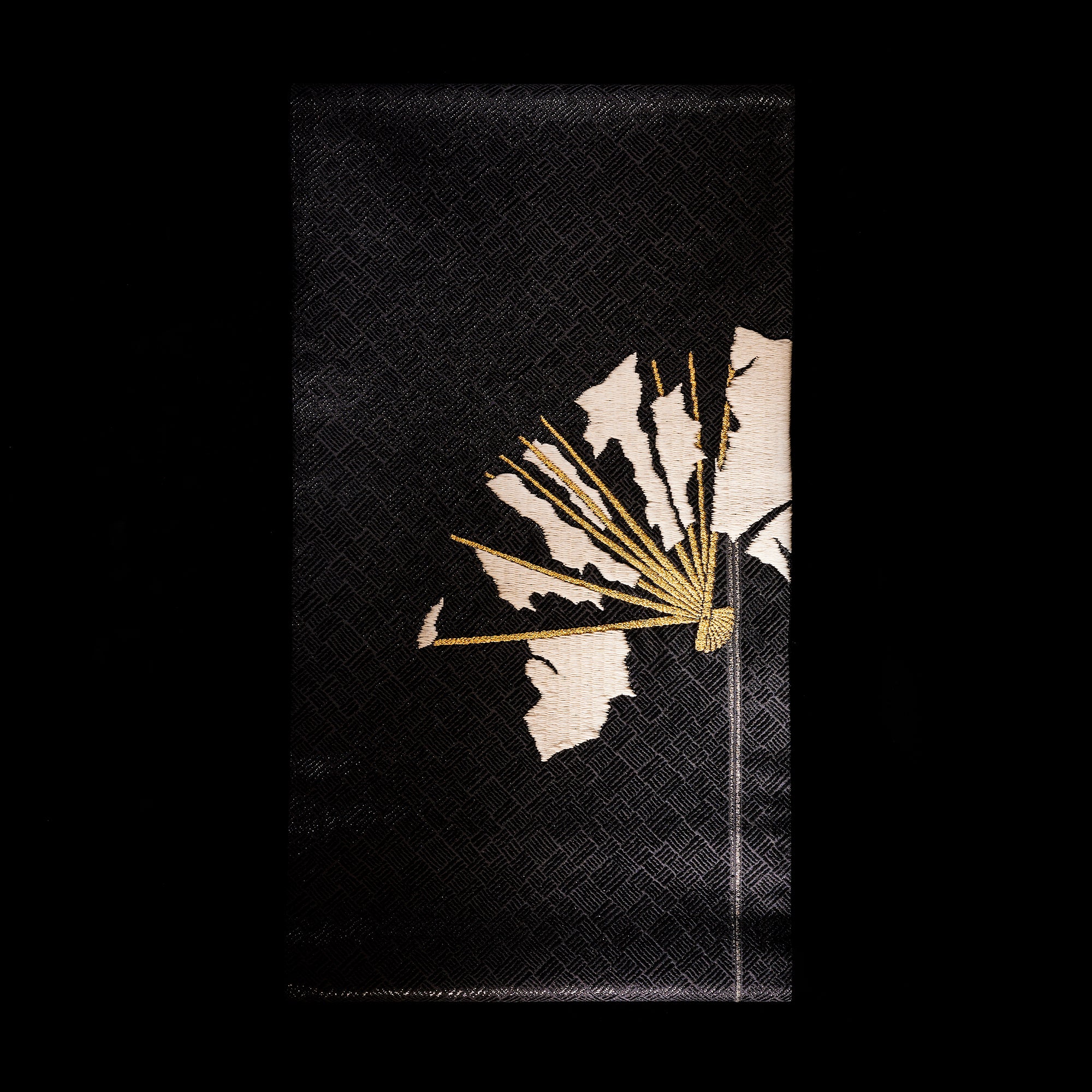Fukuro Obi "Fudai Fudou Black" by Kondaya Genbei: Pure silk | Lacquer | Pure gold (tailoring fee included)