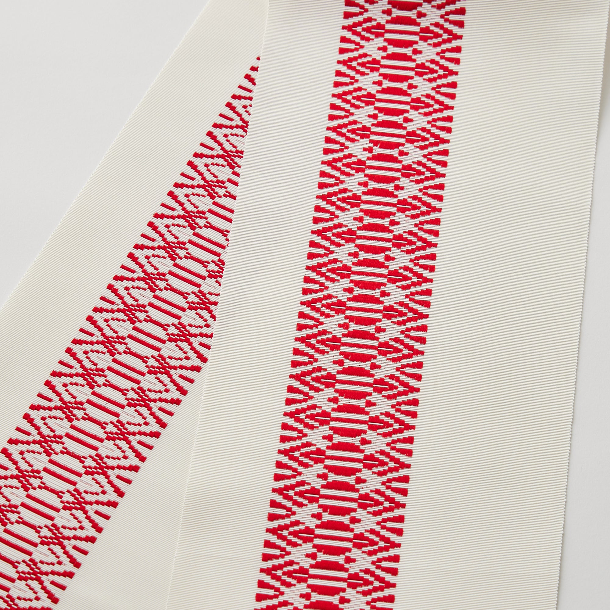Half-width obi "Sou white/red" Nishimura Orimono: 4-inch hitoe | Pure silk