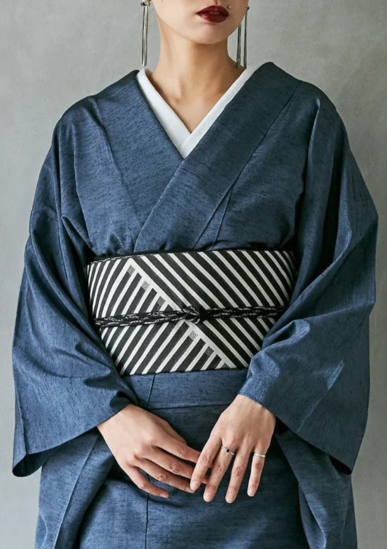 Arrow handle, black and silver (KAPUKI exclusive): Belt fastener | Pure silk