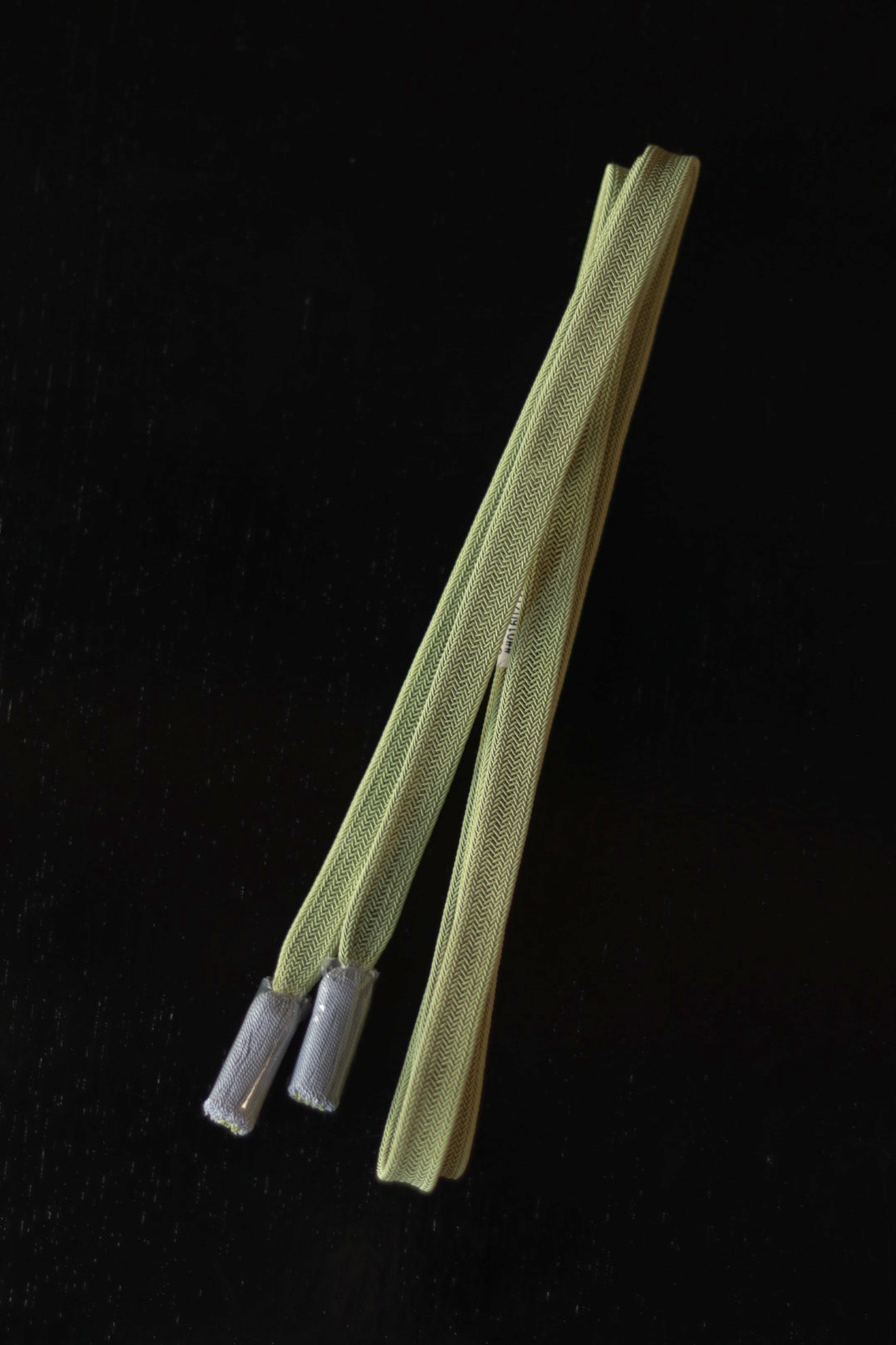Obi-jime (belt fastener) - plain square morning lace with chrysanthemum tassels and twisted tassels, yellow-green, Erihide