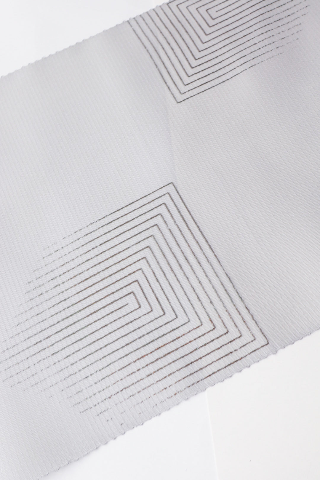 Diamond foil, rat/blue shell (Komutaya Genbei): Nagoya obi | 9 inches | Silk