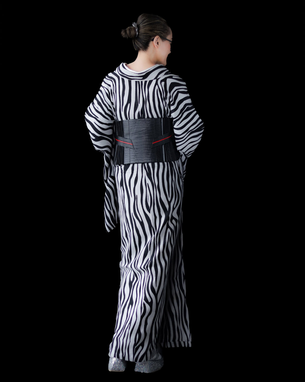 Rice-woven Komon Zebra Black and White: Cotton | Kimono | Single-layer Kimono