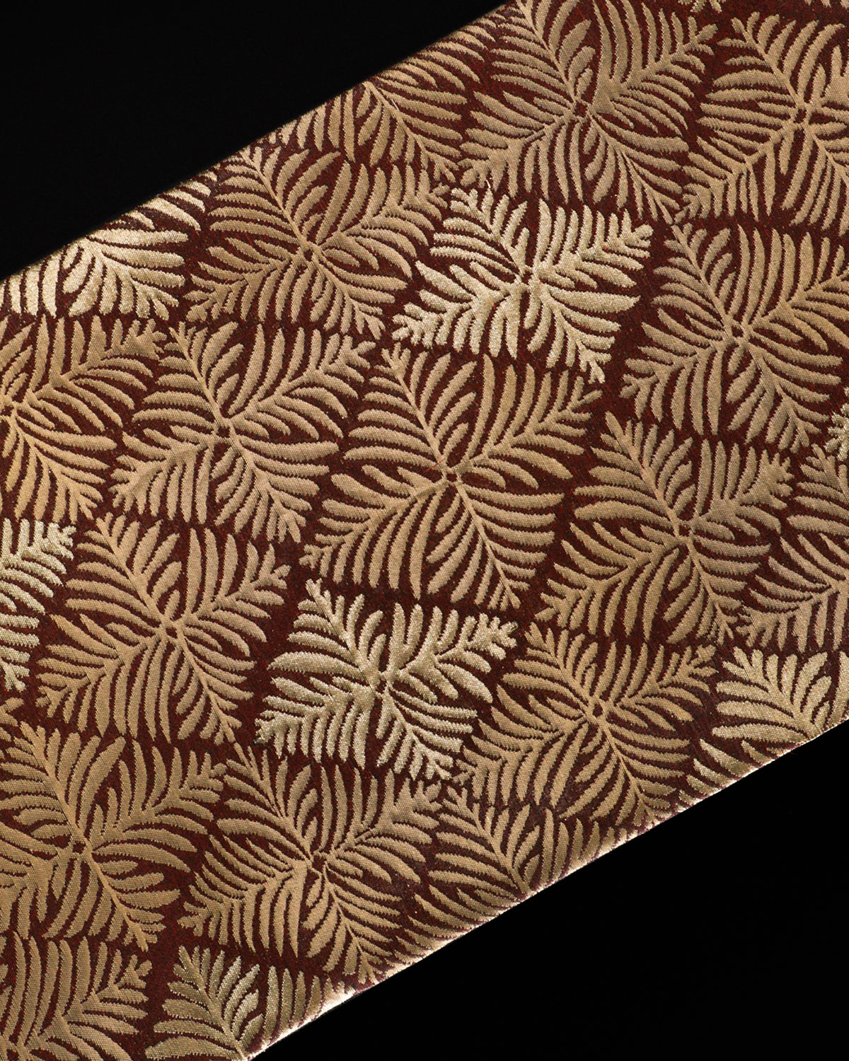 Fern Diamond (Komutaya Genbei): Fukuro Obi | Pure Silk | Genuine Lacquer | Genuine Gold (tailoring fee included)