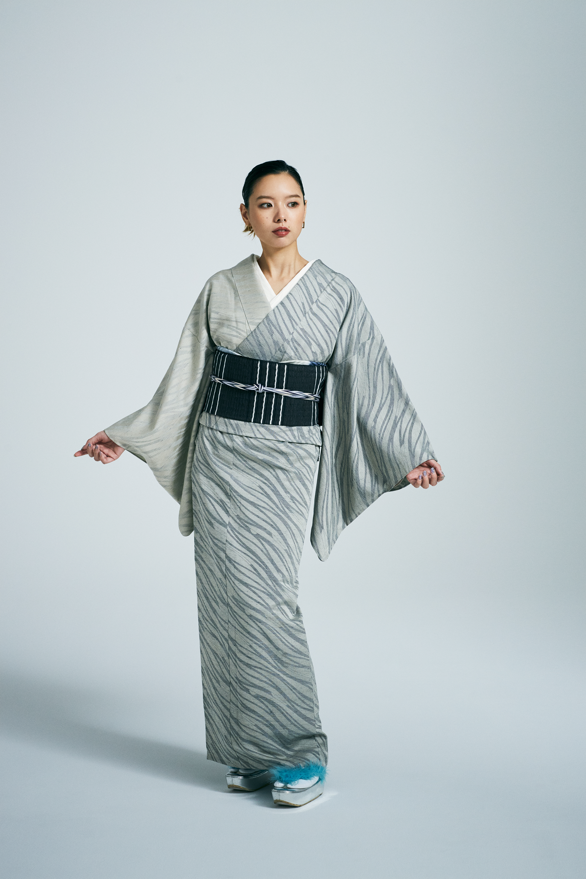 着物｜洗えるお召｜ala elle ジャングル 片身変わり｜ワタマサ｜綾紬｜正絹