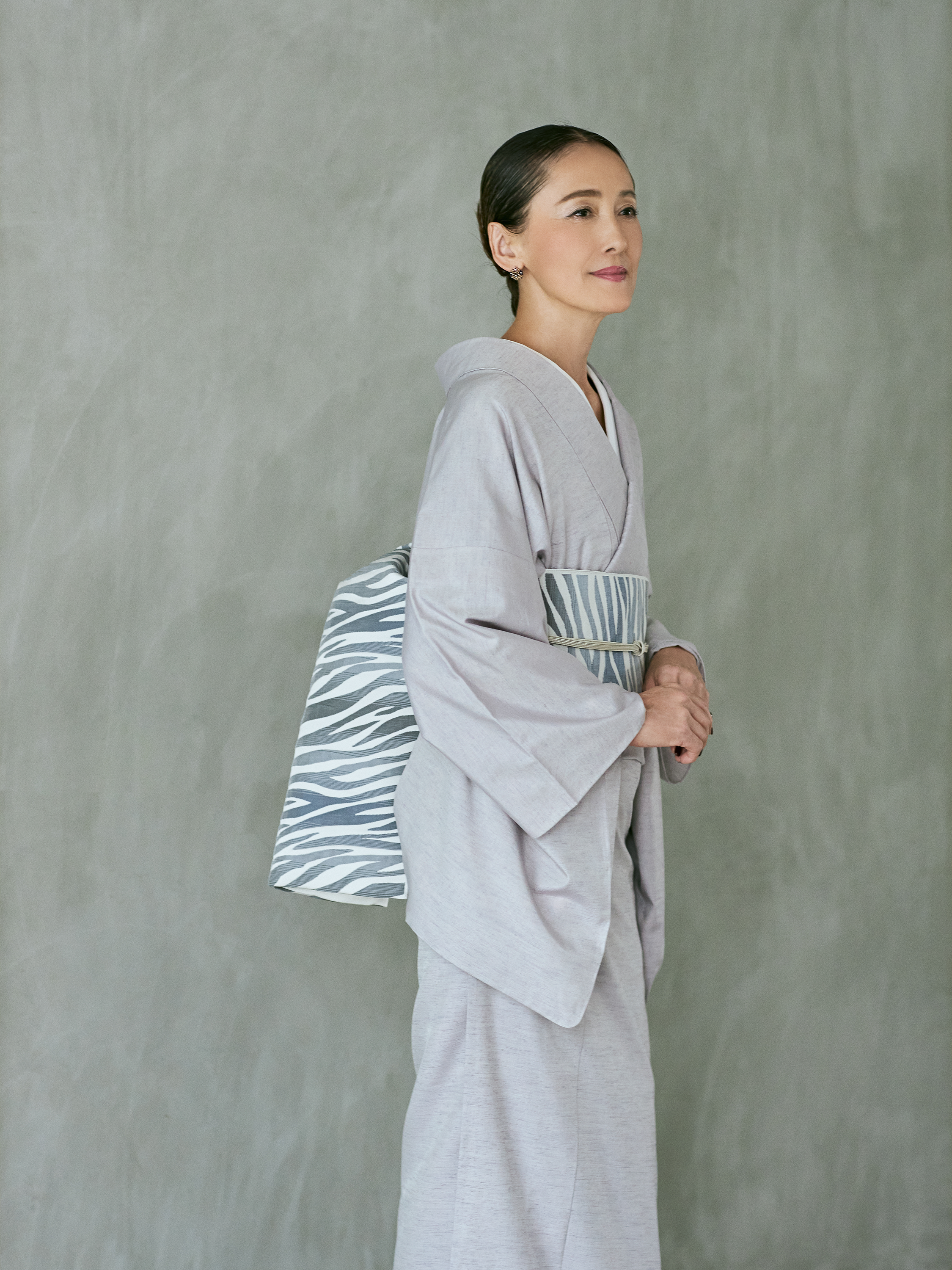 Fabric Yonezawa Ori Juyo Tsumugi “Hibiki” Light Purple