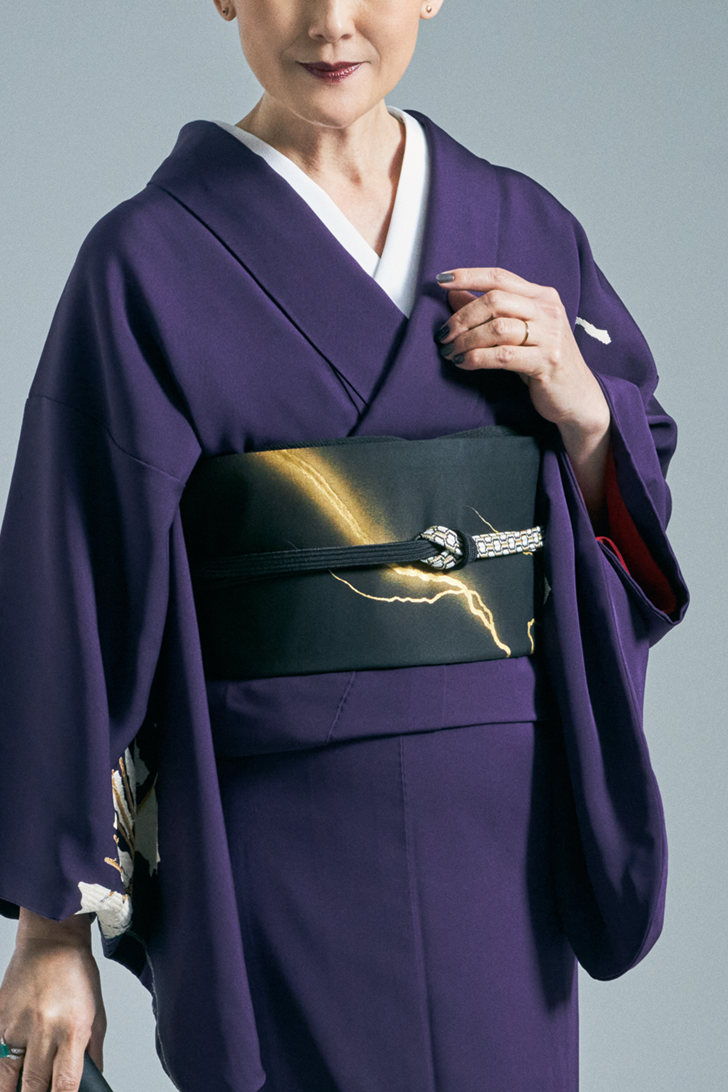 Obi-jime (sash band) with shell-shaped obi-jime pattern, black/gold (Watake)