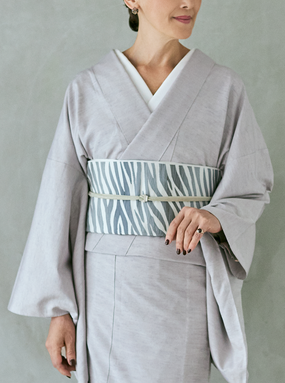 Nagoya Obi "Matelasse Zebra White" Kuroki Textile: Hassun | Hakata Ori | Pure Silk (Sewing fee included)