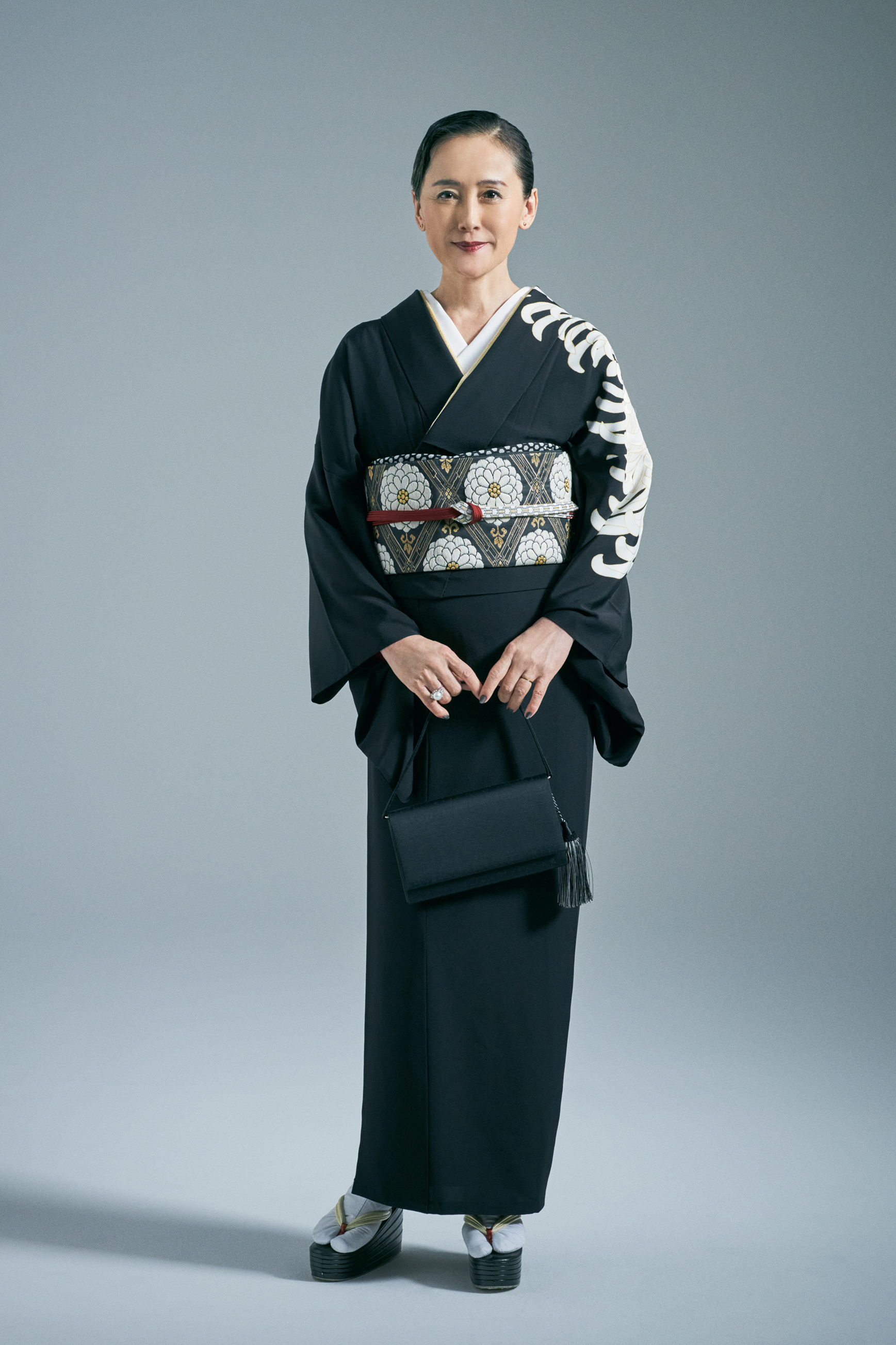 [Made to order] Five-tiered sandals, genuine leather and enamel (Kanda Kocho x KAPUKI original): sandals