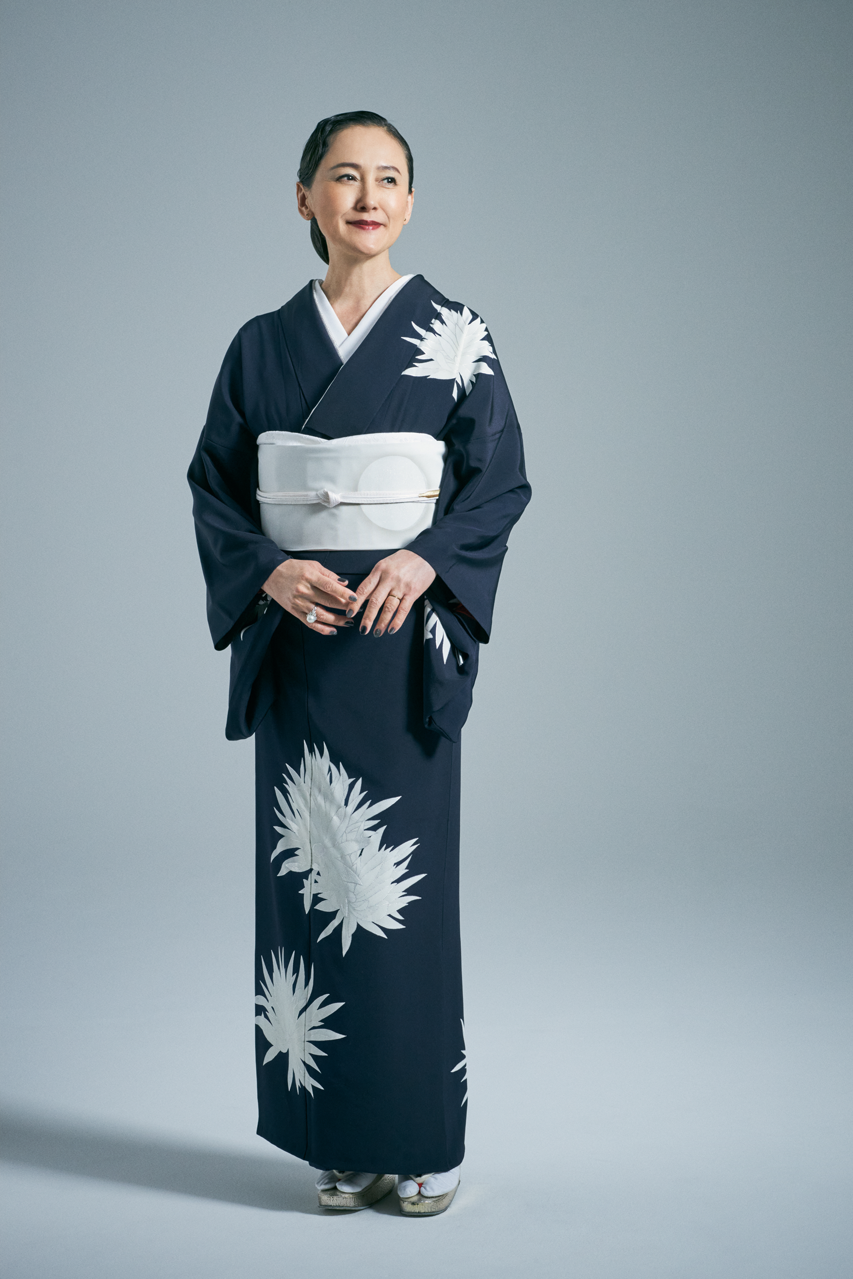 ◆ノー皺加工最高級カルキュロ◆変わり織り涼しげ水青可憐浴衣◆しわにならない ◇ノー皺加工最高級カルキュロ☆簡単セパレート浴衣！簡単着付け 白地