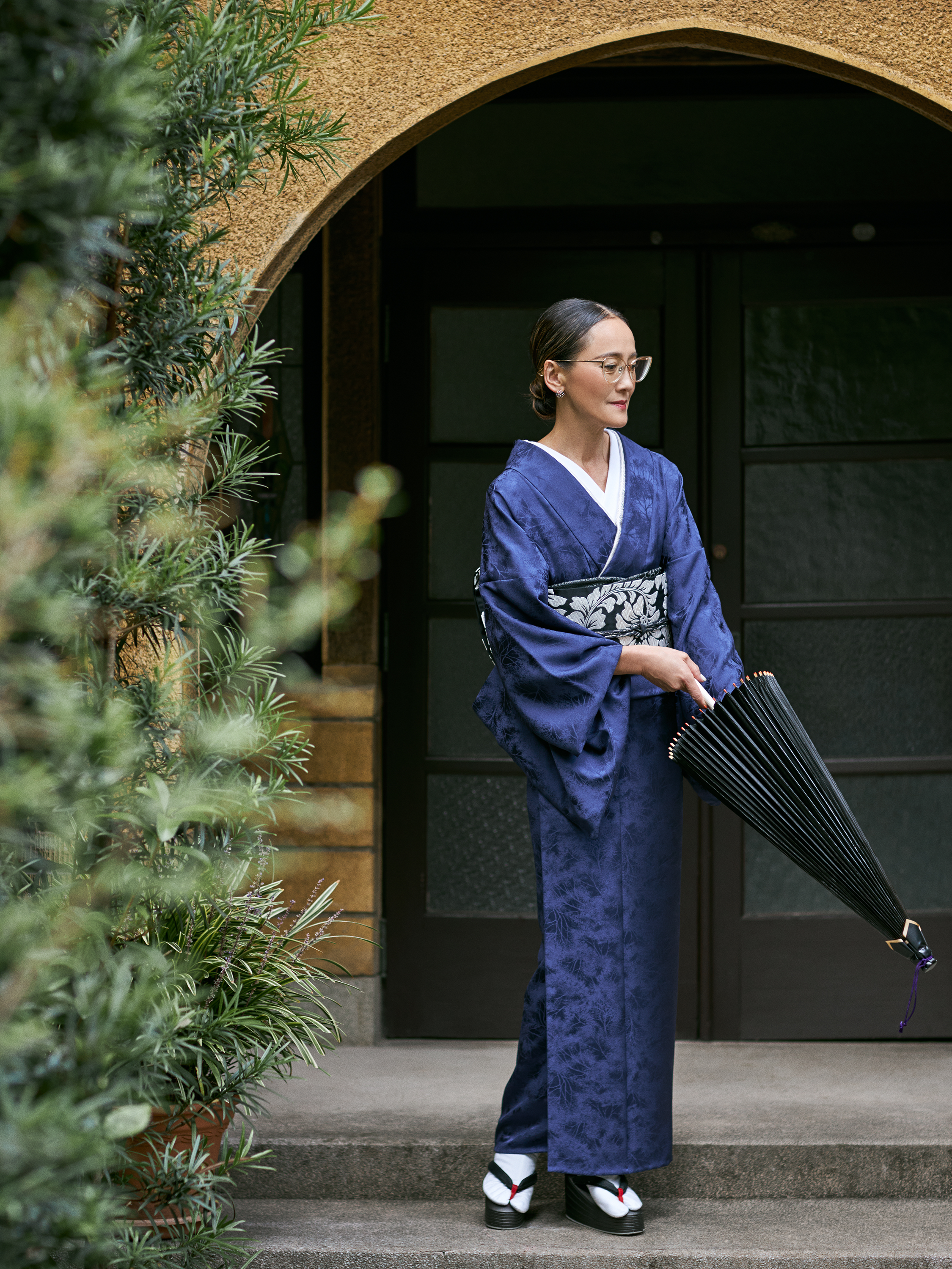 Kimono plain color linen ``Sunbeams filtering through the leaves''