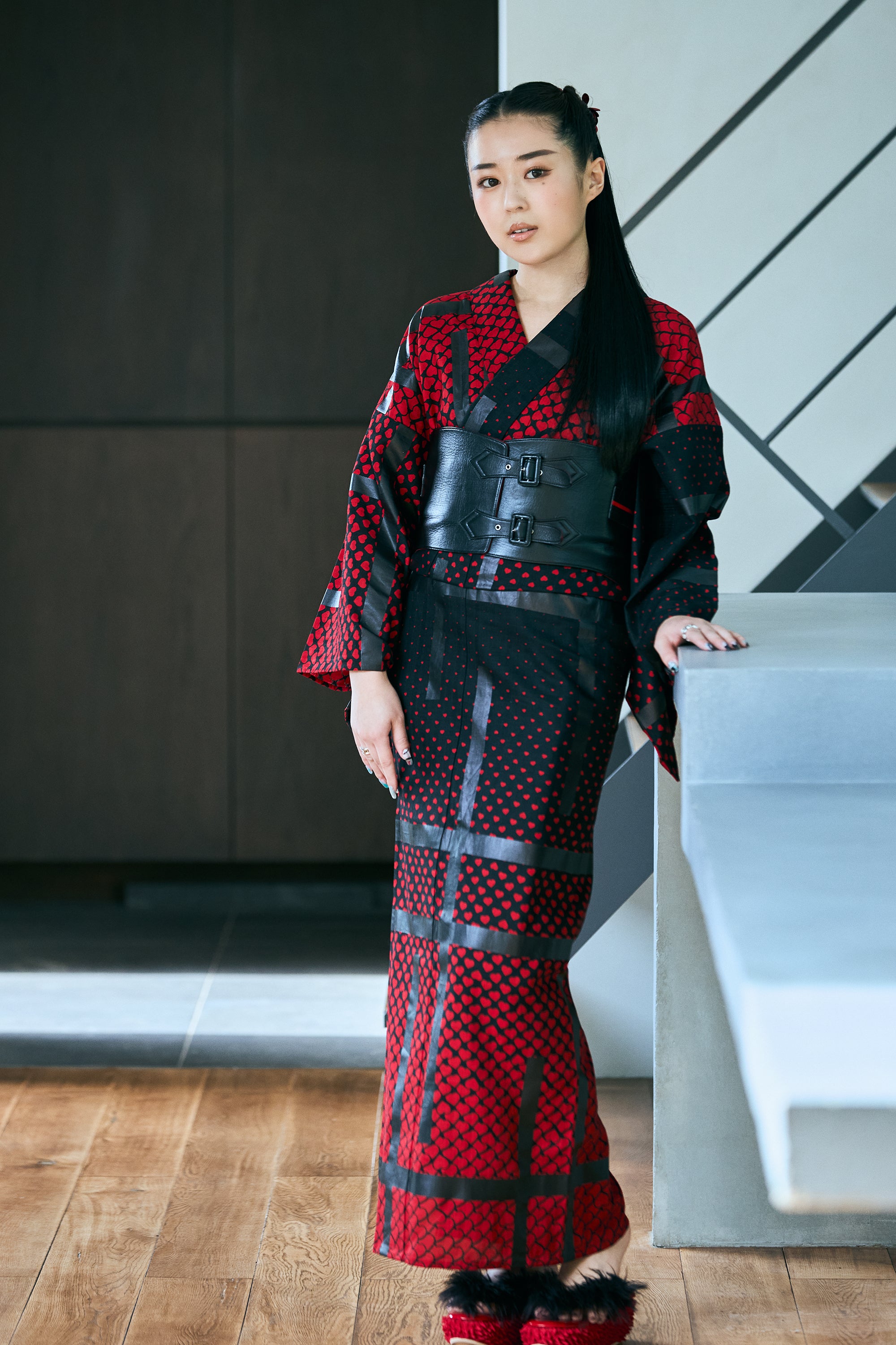 浴衣｜破れ格子「幸福」 黒赤黒｜誉田屋源兵衛