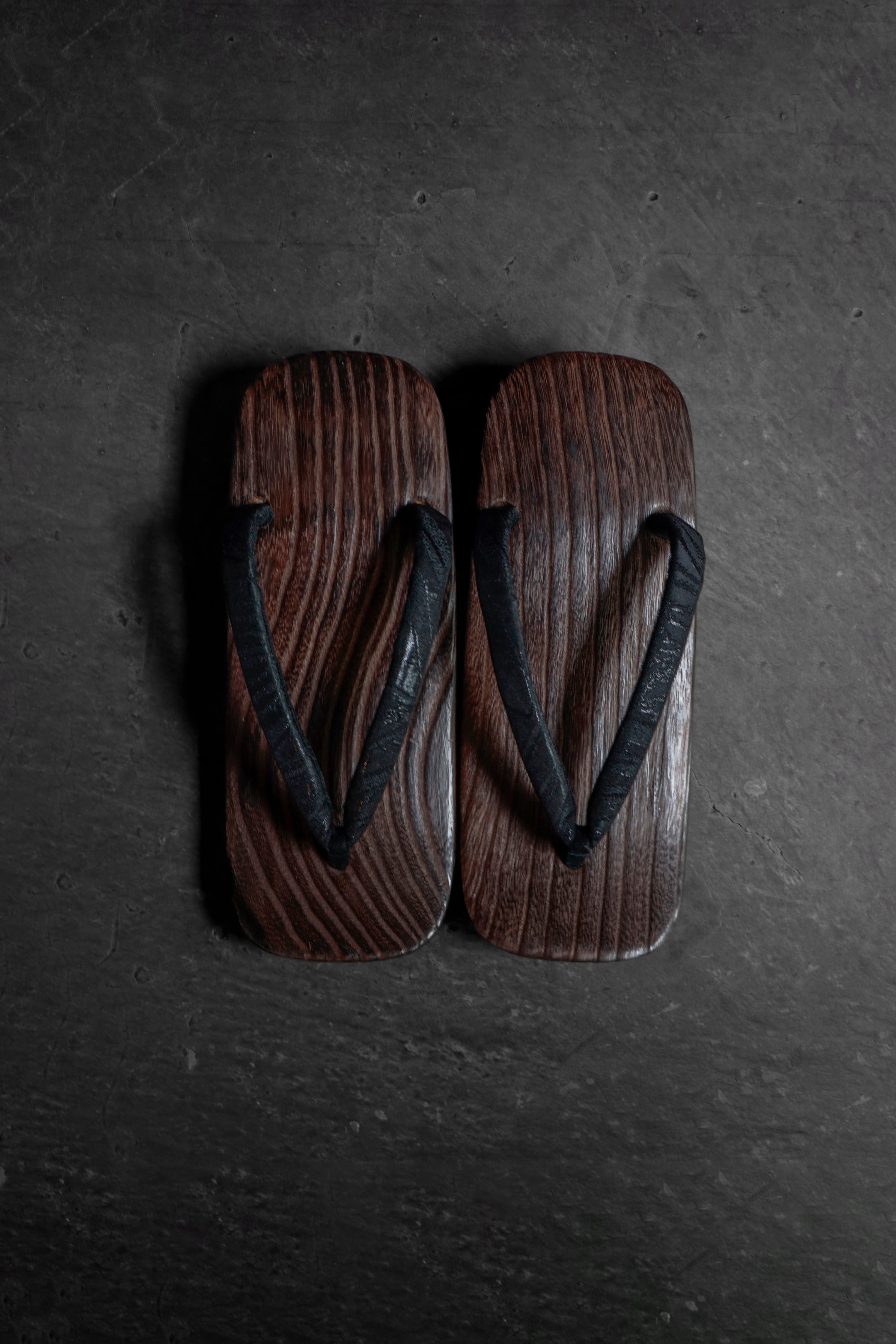 Aizu Kiriyaki Ukon Crow Strap (KAPUKI Original): Geta | Men's