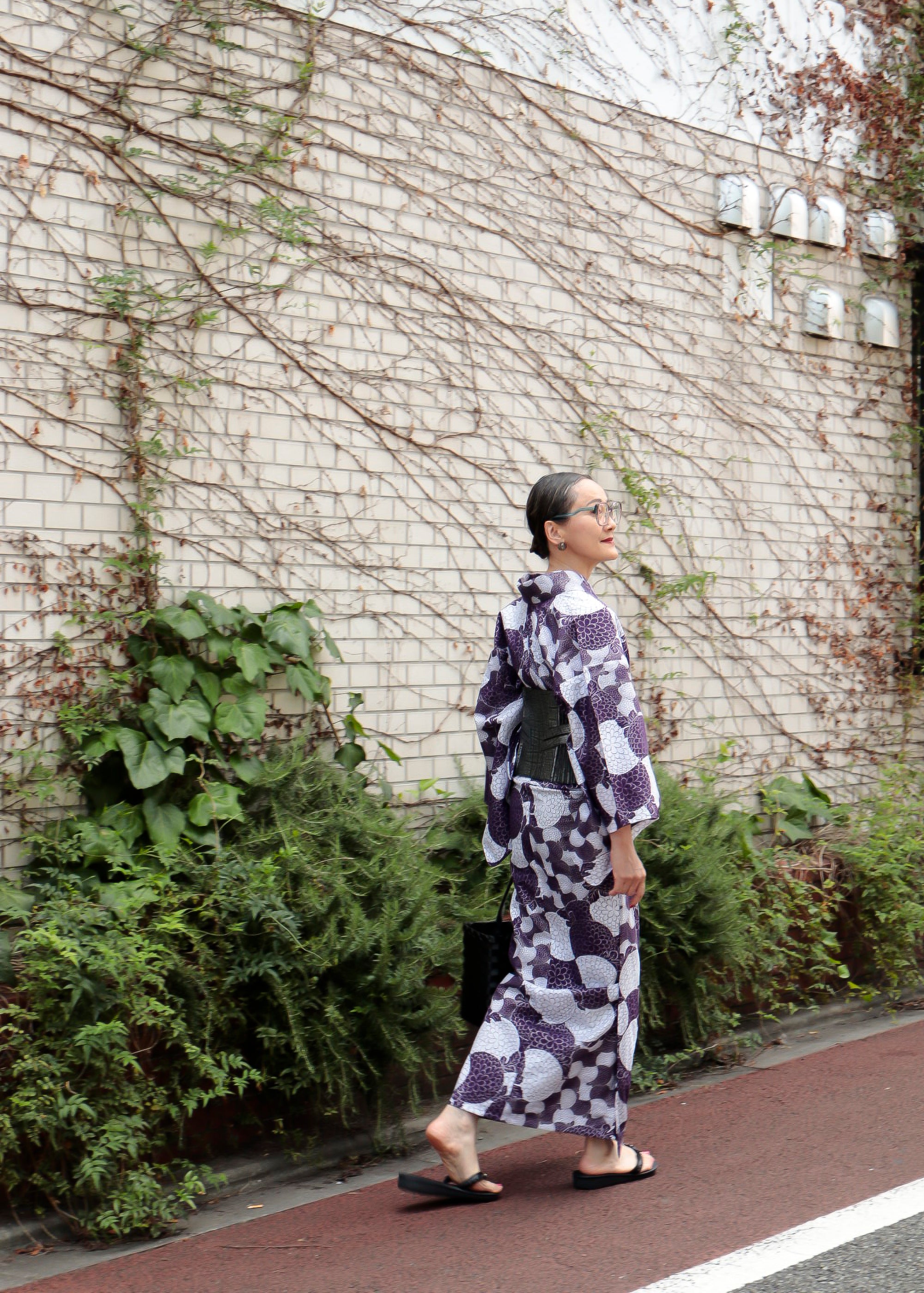 [Ready-to-wear] Pompom Chrysanthemum Purple (Nishioka Pencil x KAPUKI): Yukata | Women's | Ready-to-wear